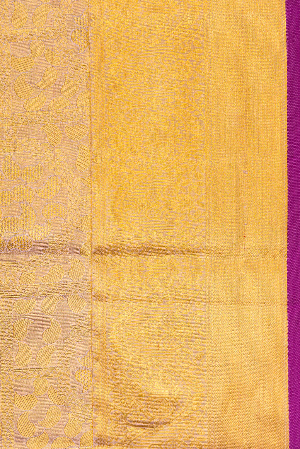 Border image of Rose Gold Dual Tone Kanchipuram Tissue Silk Saree with Zari Brocade on the body and Zari Border. 