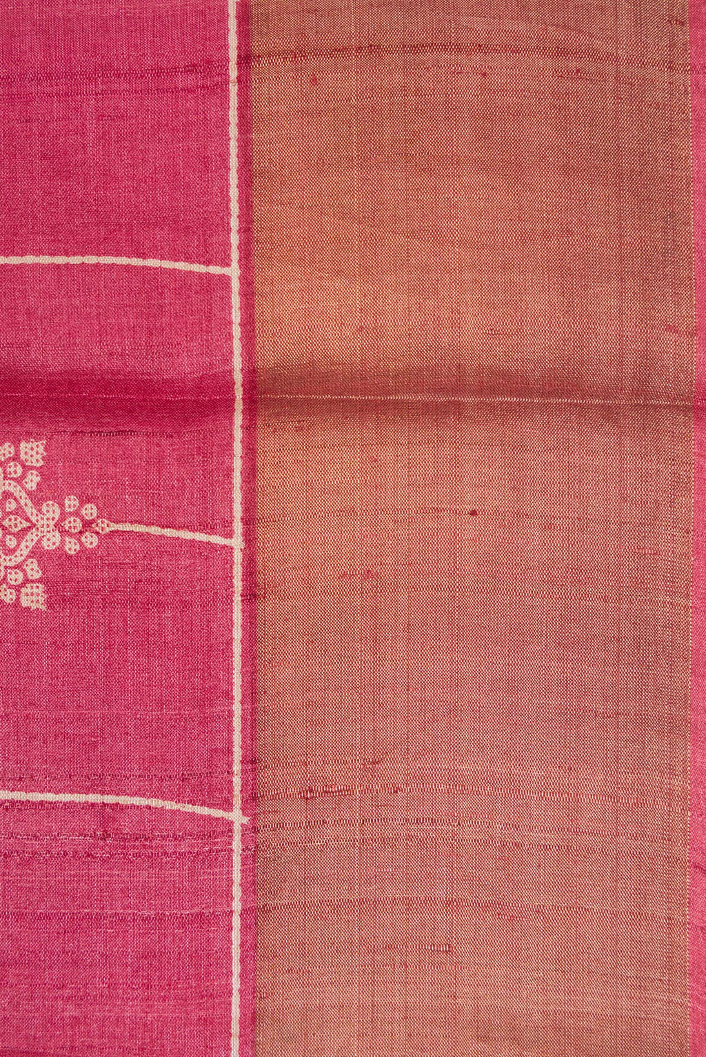 Border image of Pink Dual Tone Tussar Silk Saree with Checked design on the body and Zari Border. 