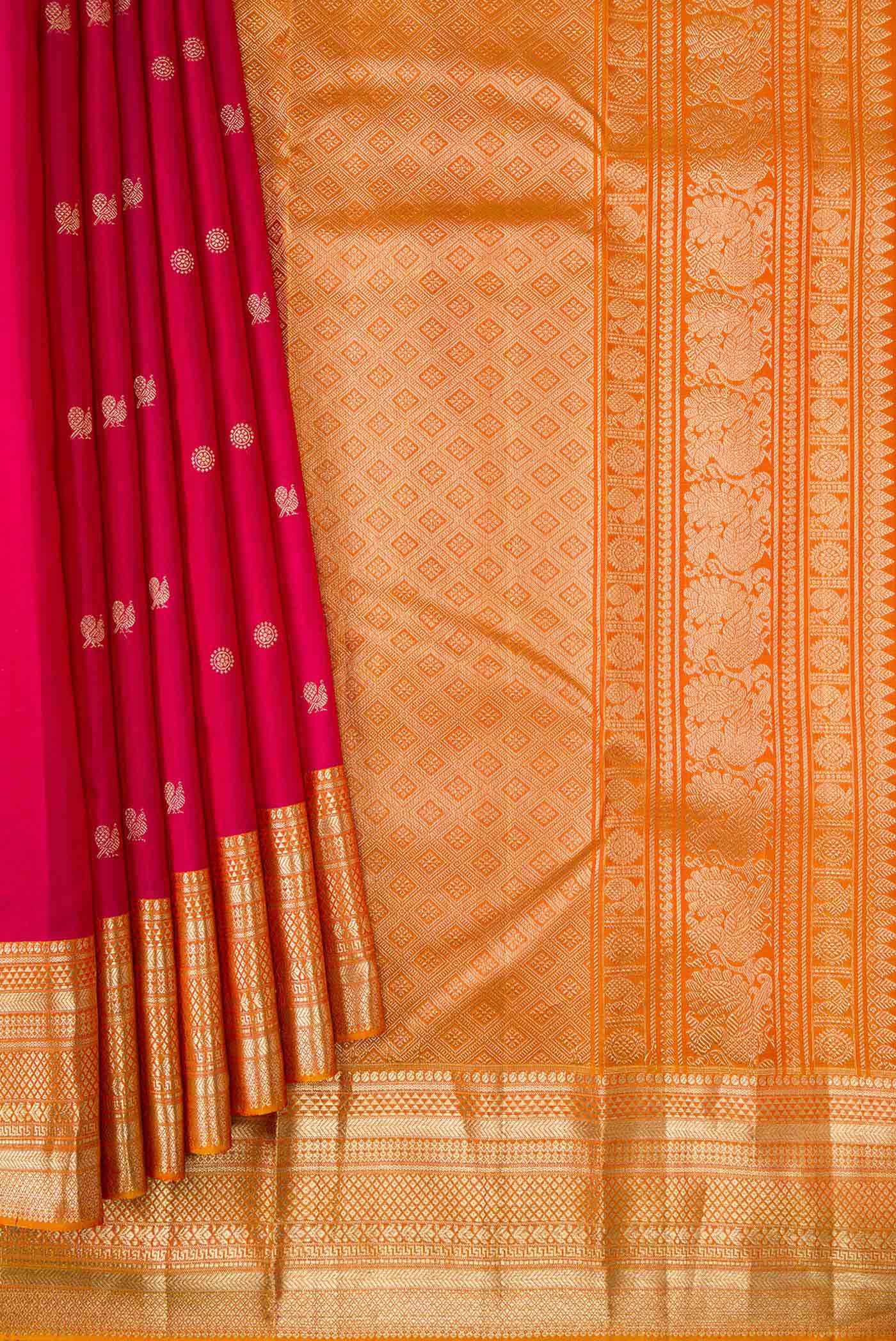 pleats pallu
