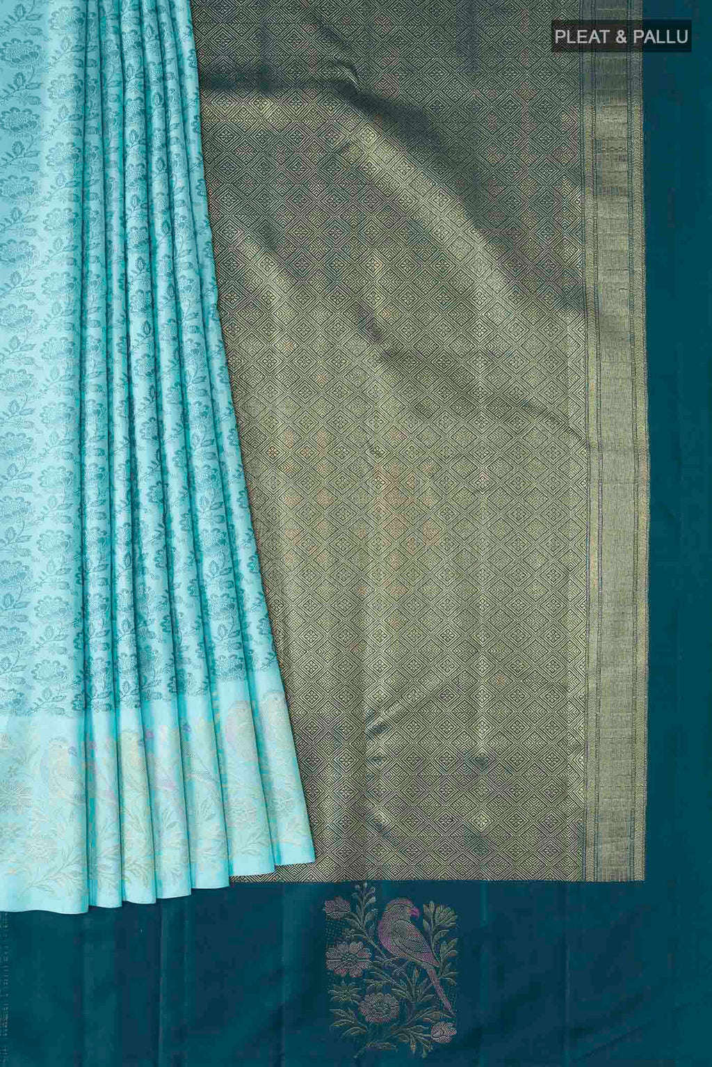 pleats pallu