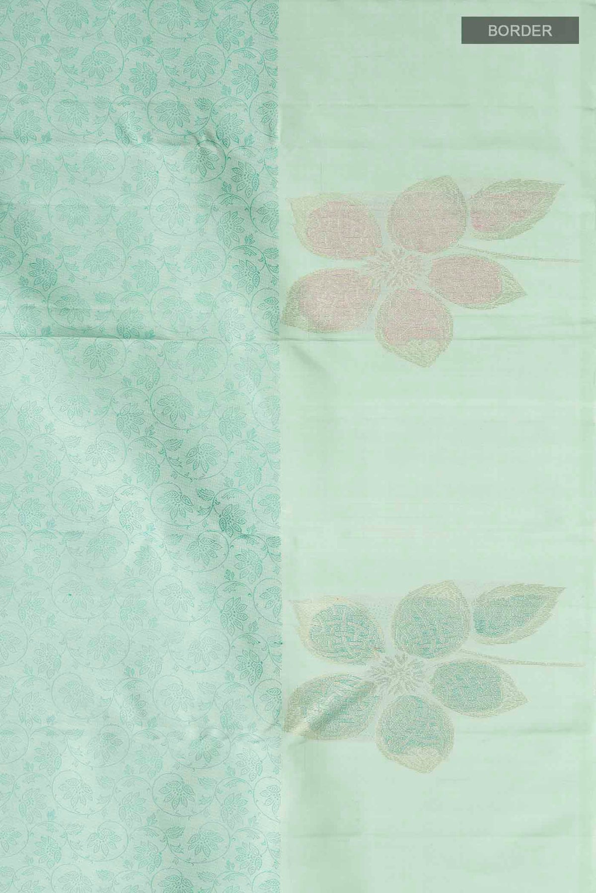 Border image of Green Kanchipuram Silk Saree with Jacquard design on the body and Zari Border