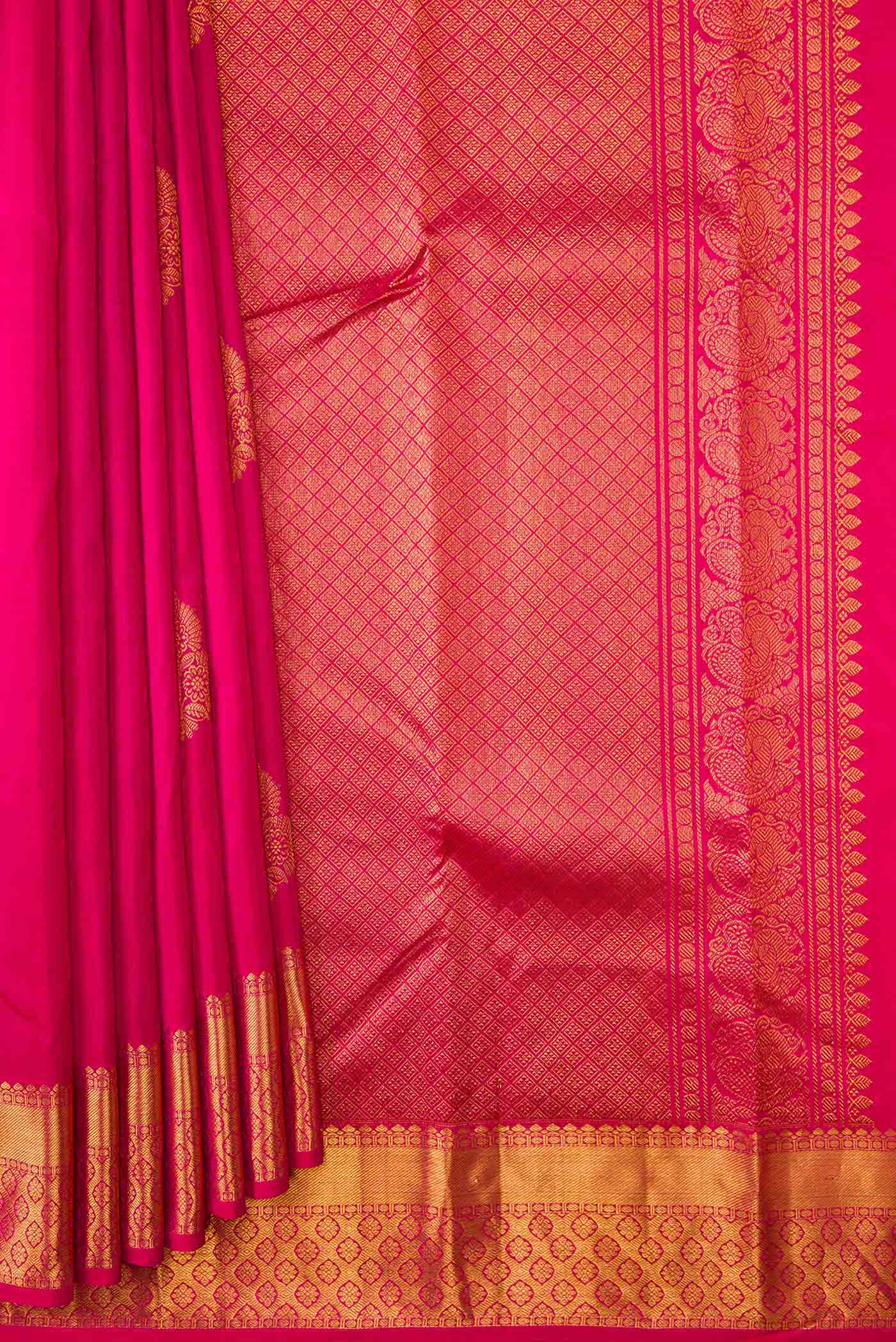 pleats pallu