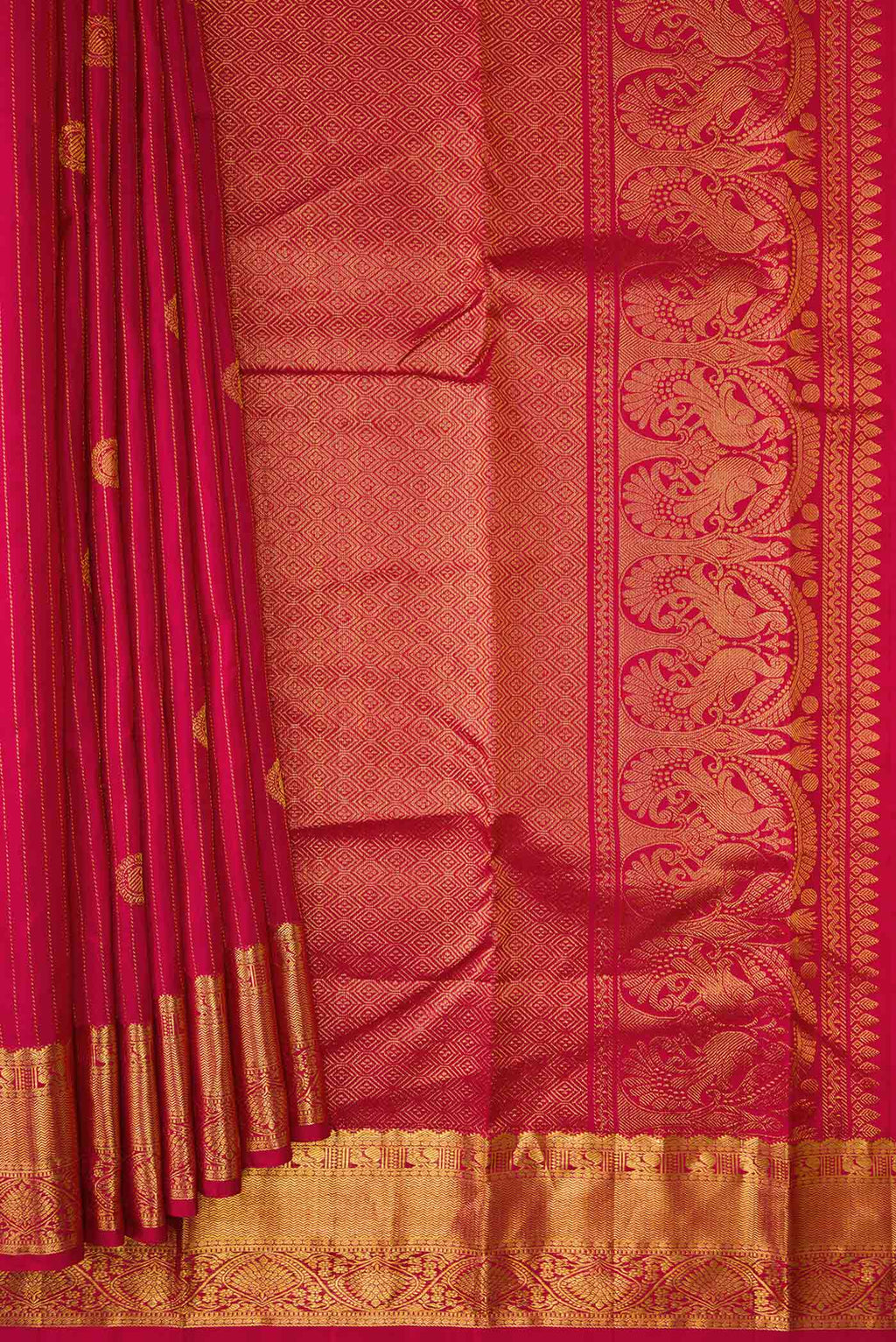 Pleats and pallu of Dark Pink Dual Tone Kanchipuram Silk Saree with Zari Butta on the body and Zari Border