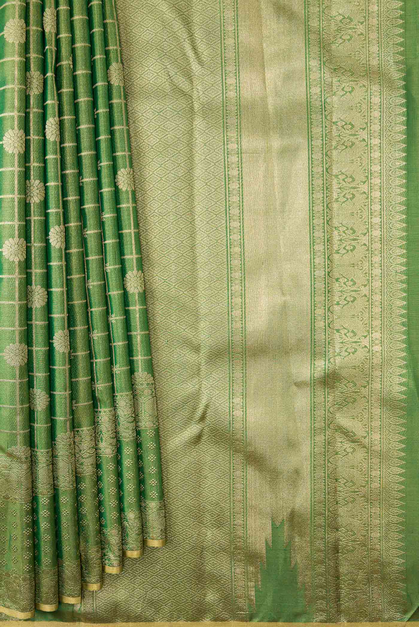 pleats pallu
