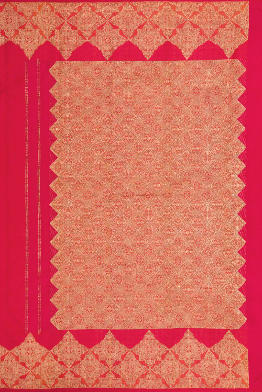 Close up image of the pallu of Red Dual Tone Kanjivaram Silk Saree with Zari Butta on the body and Fancy Border. 