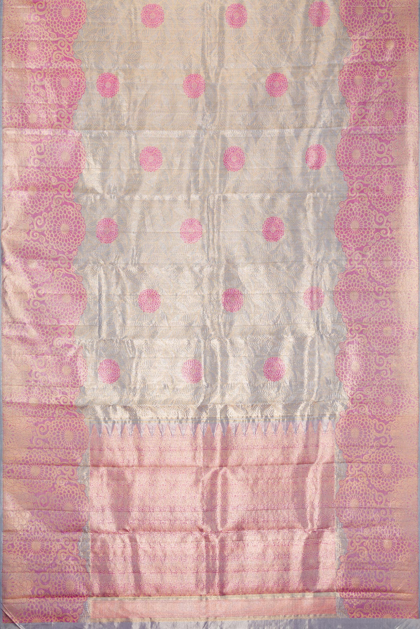 Flat view of Grey Dual Tone Kanchipuram Tissue Silk Saree with Zari Brocade on the body and Fancy Border. 