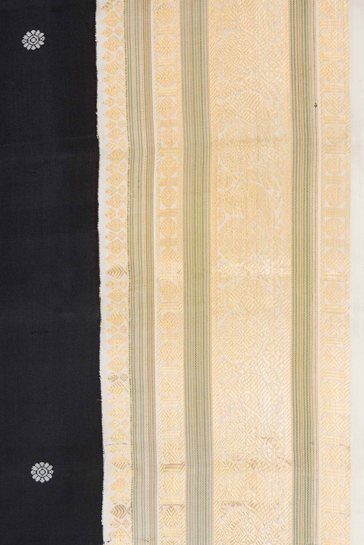 Border image of Black Dual Tone Kanchipuram Silk Saree with Thread Butta on the body and Zari Border