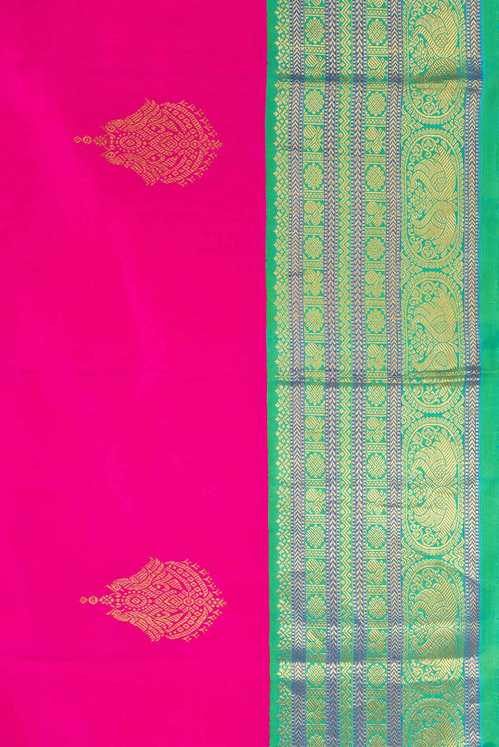 Border image of Pink Dual Tone Kanjivaram Silk Saree with Zari Butta on the body and Zari Border. 