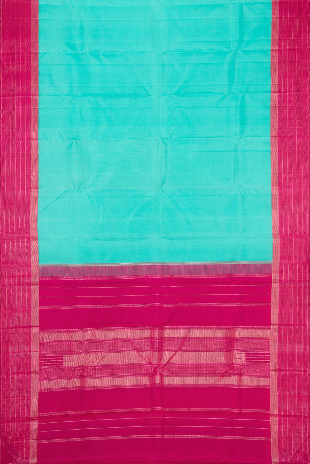 Flat view of Sea Green Dual Tone Kanjivaram Silk Saree with Plain Body and Zari Border. 