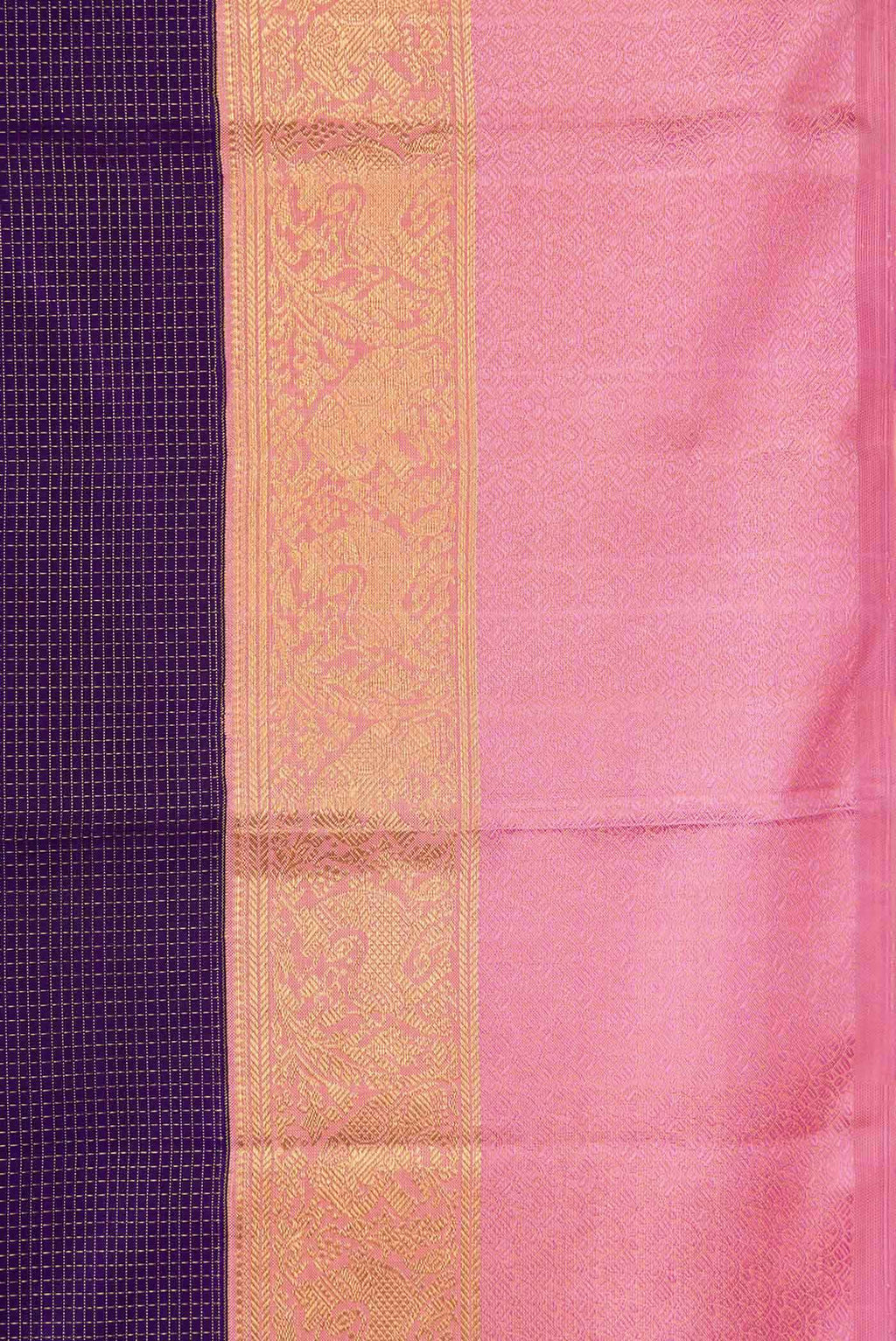 Border image of Pure Silk Pure Zari Navy Blue Dual Tone Kanchipuram Saree with Stripes on the body and Zari Border