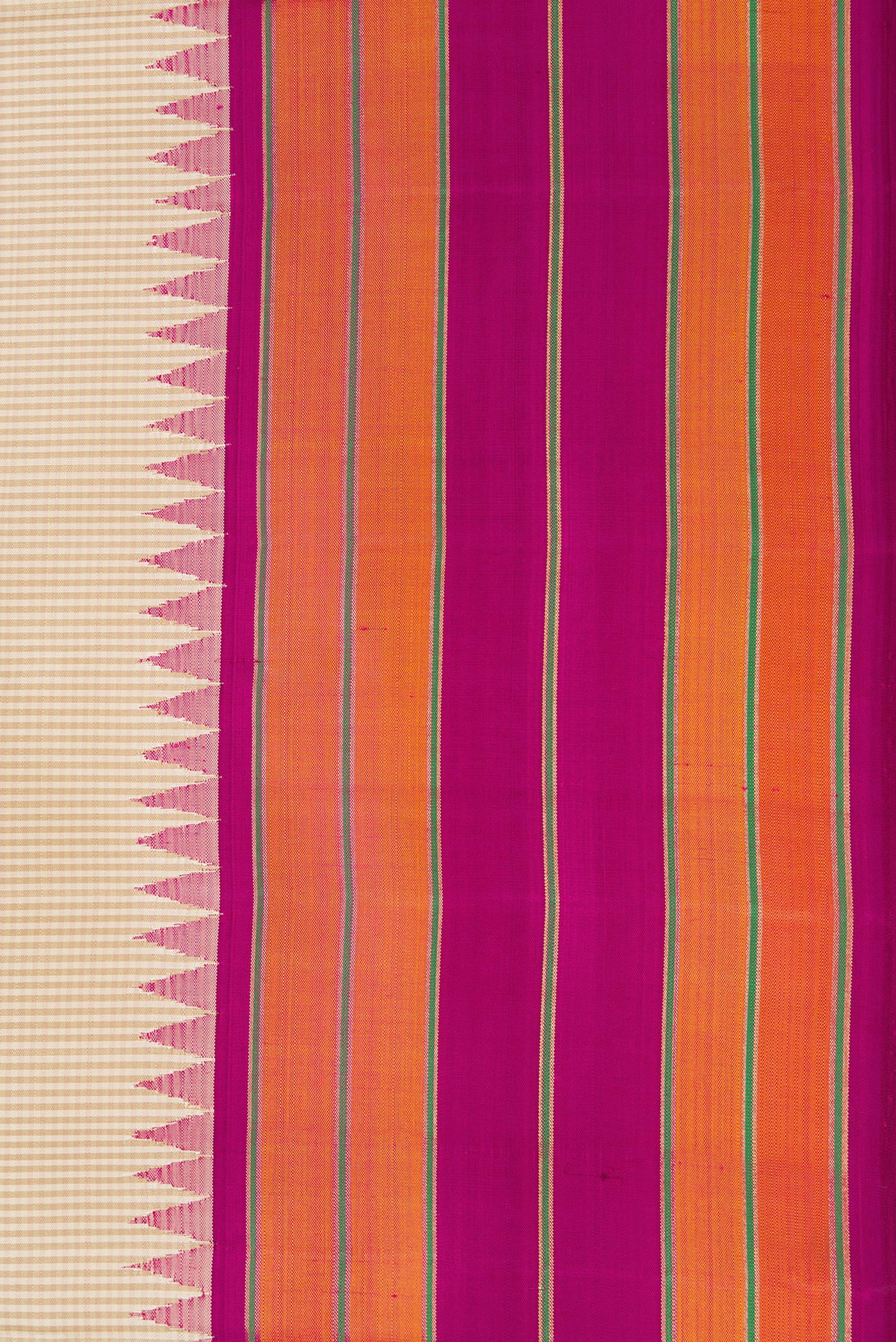 Border image of Dark Beige Dual Tone Kanjivaram Silk Saree with Checked design on the body and Zari Border. 