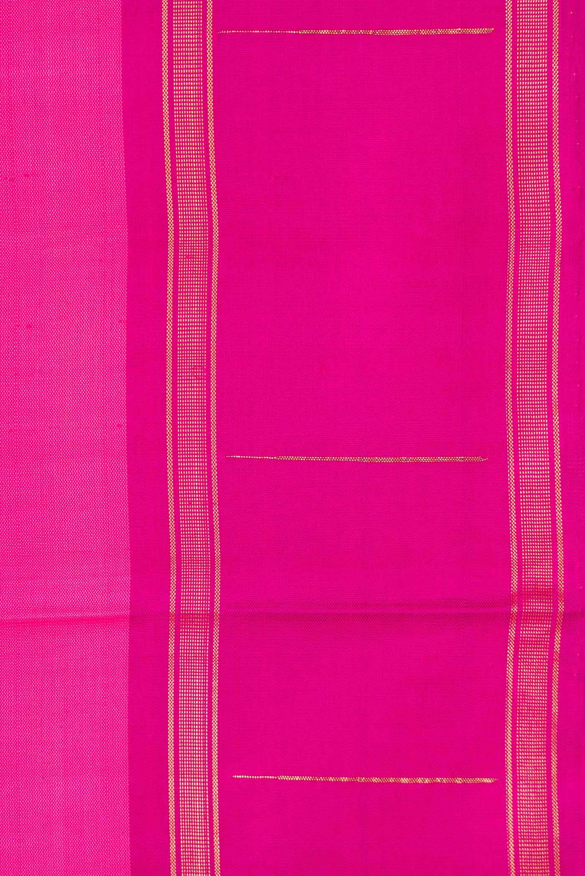 Border image of Pink Dual Tone Kanchipuram Saree with Stripes on the body and Zari Border
