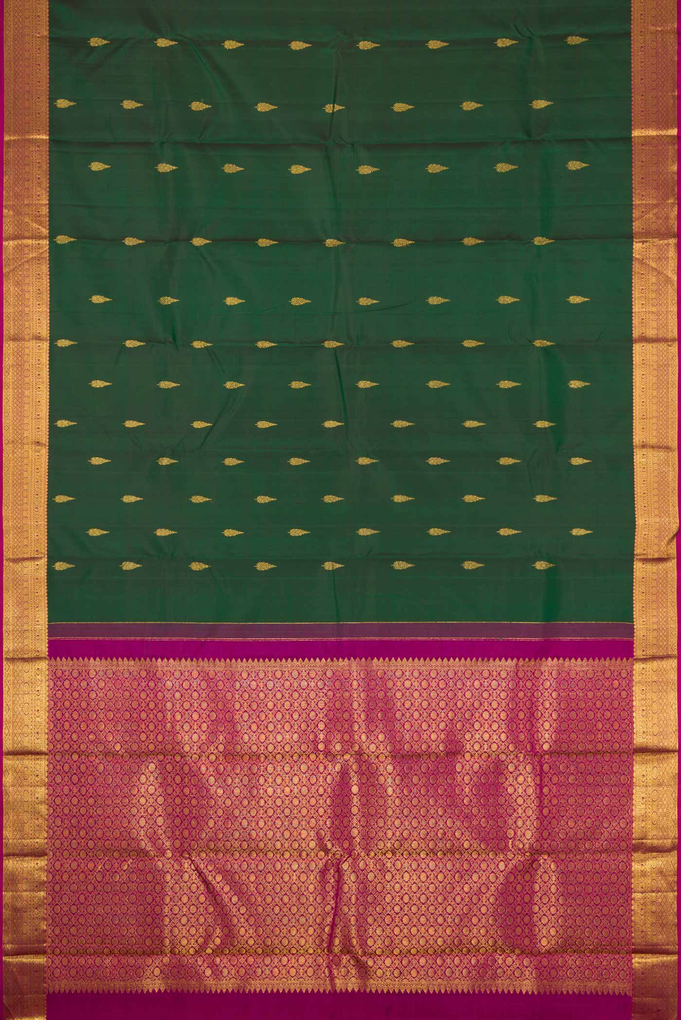 Flat view of Green Dual Tone Kanchipuram Silk Saree with Zari Butta on the body and Zari Border