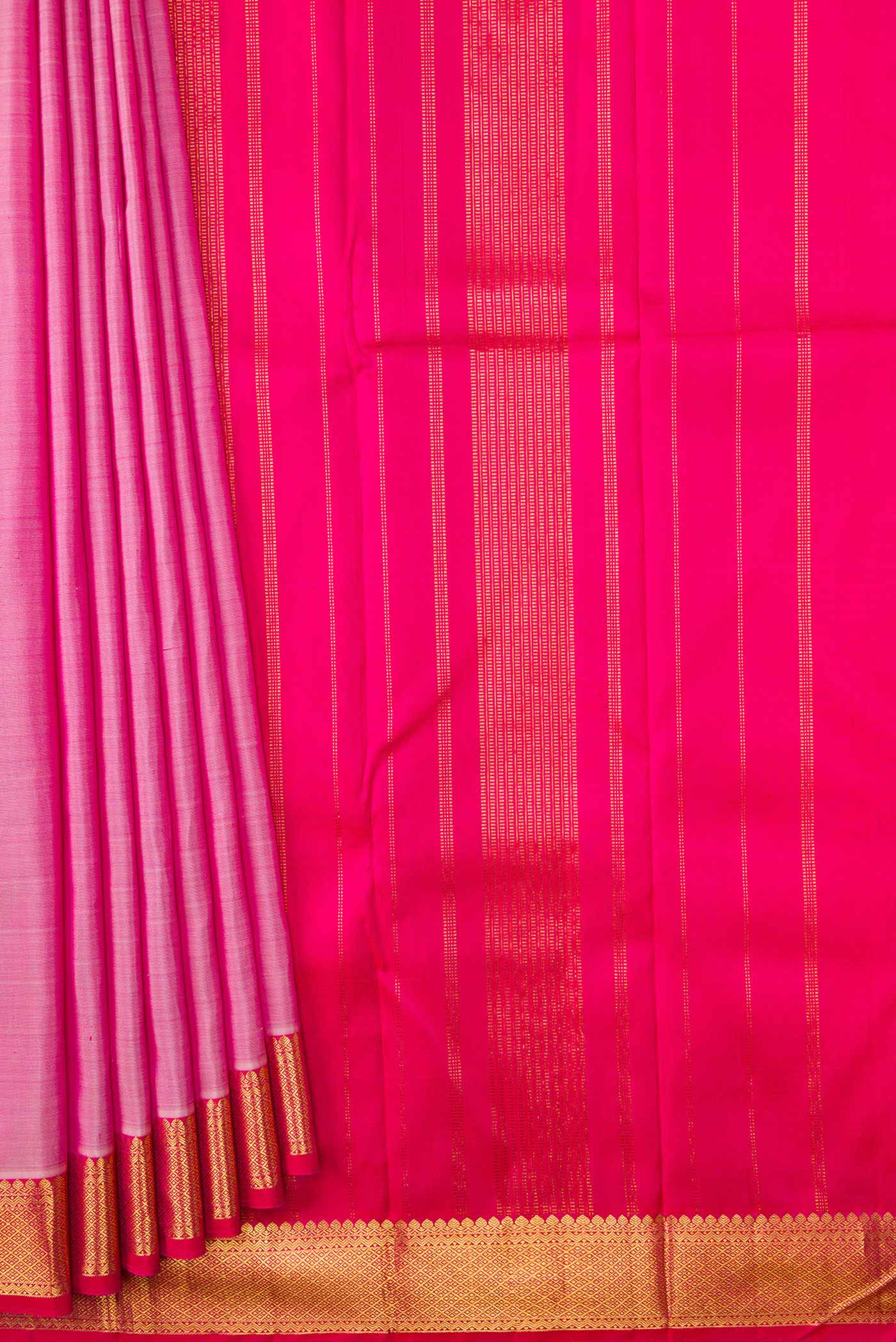 pleats pallu