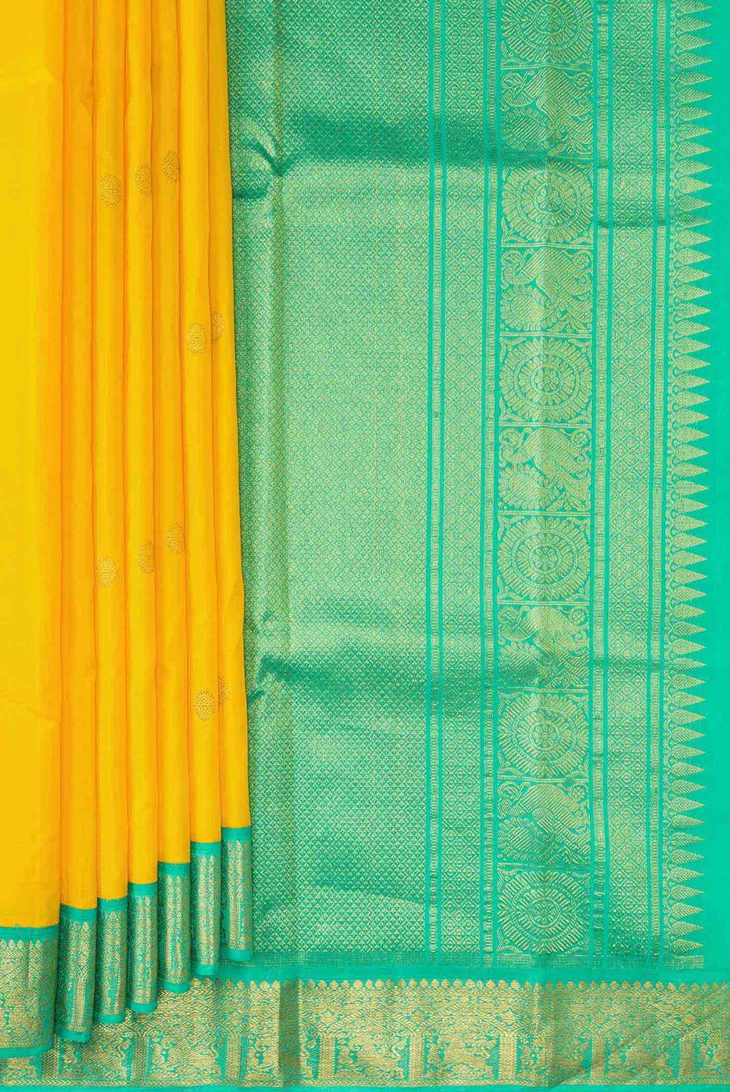 Pleats and pallu of Yellow Dual Tone Kanjivaram Silk Saree with Zari Butta on the body and Zari Border. 