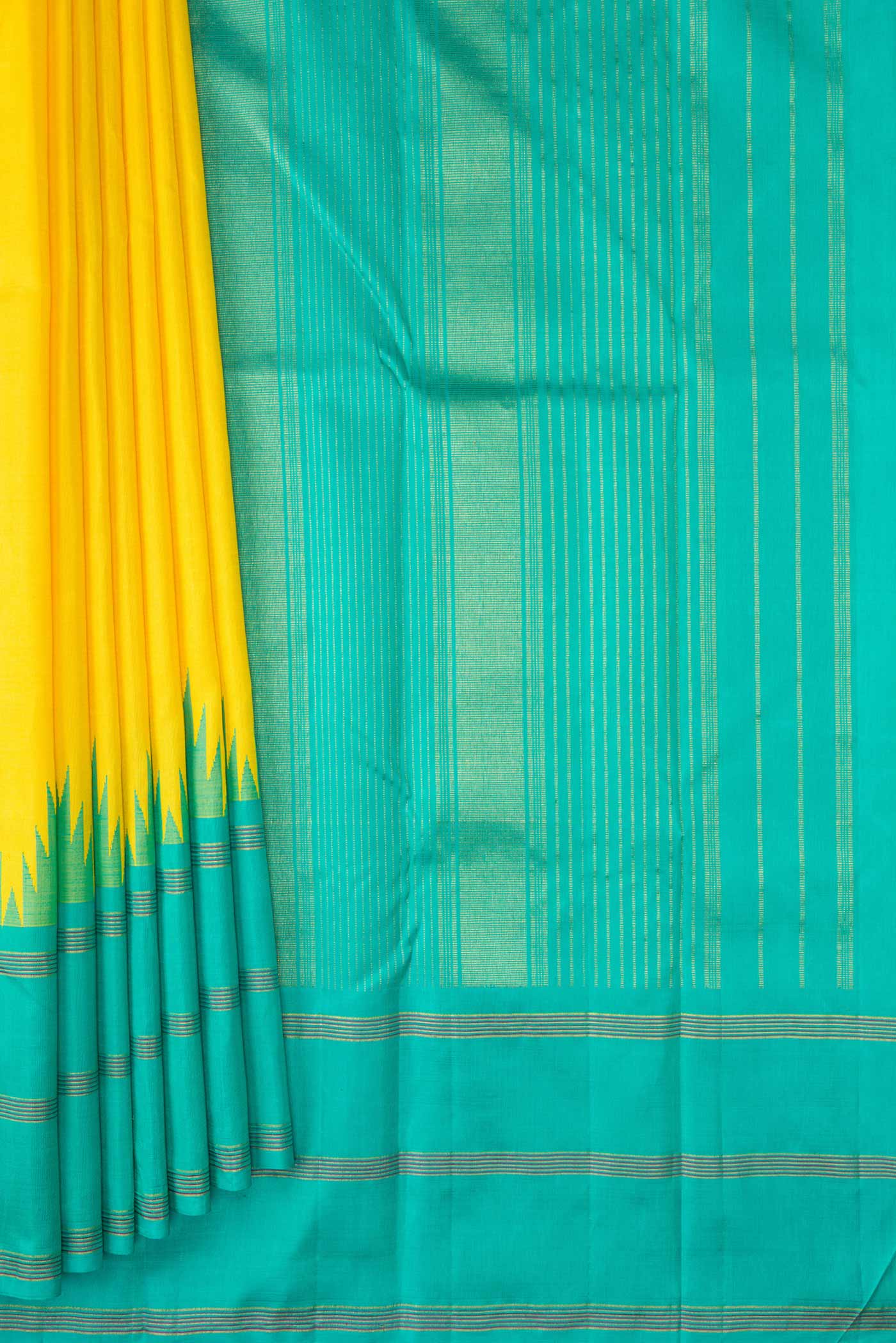 Pleats and pallu of Pure Silk Pure Zari Yellow Dual Tone Kanjivaram Saree with Plain Body and Zari Border. 