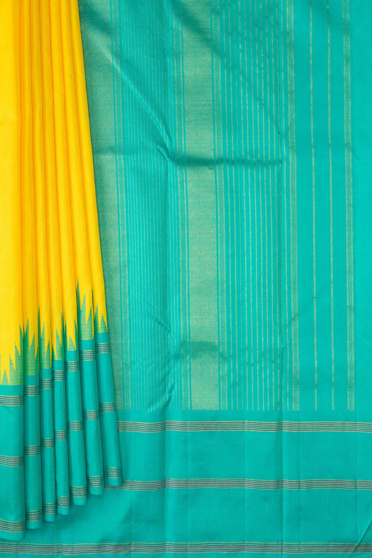 Pleats and pallu of Pure Silk Pure Zari Yellow Dual Tone Kanjivaram Saree with Plain Body and Zari Border. 