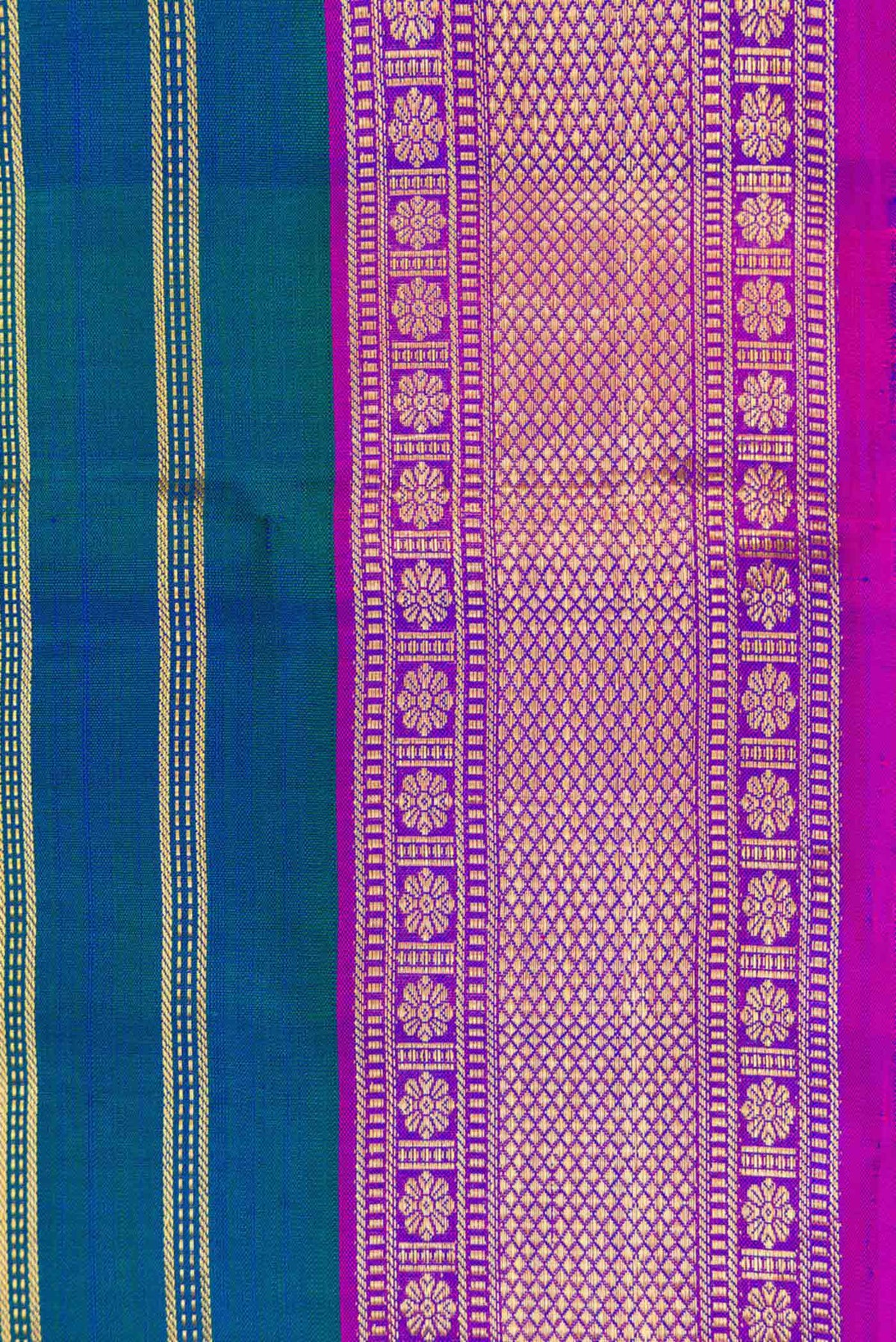 Border image of Peacock Blue Dual Tone Kanchipuram Silk Saree with Stripes on the body and Zari Border