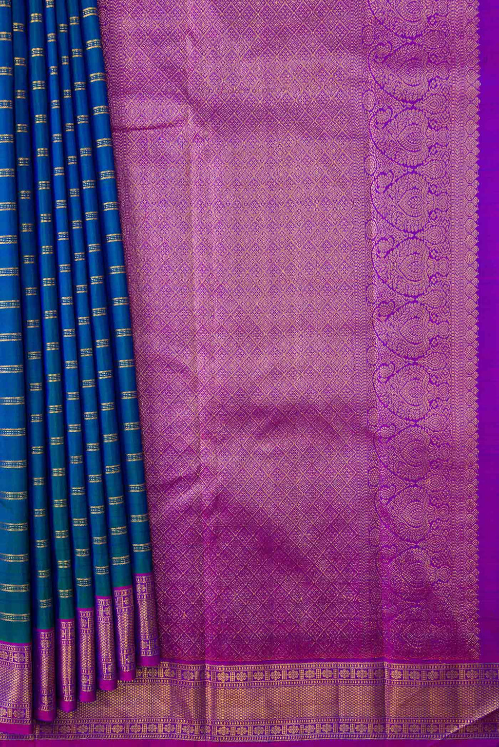 pleats pallu