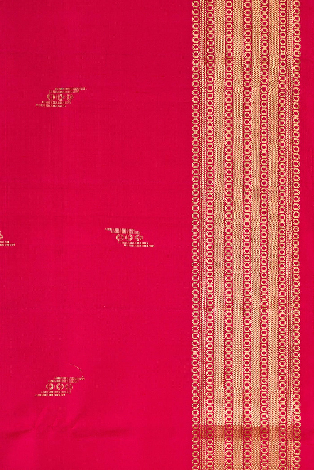Border image of Dark Pink Dual Tone Soft Silk Saree with Zari Butta on the body and Zari Border. 