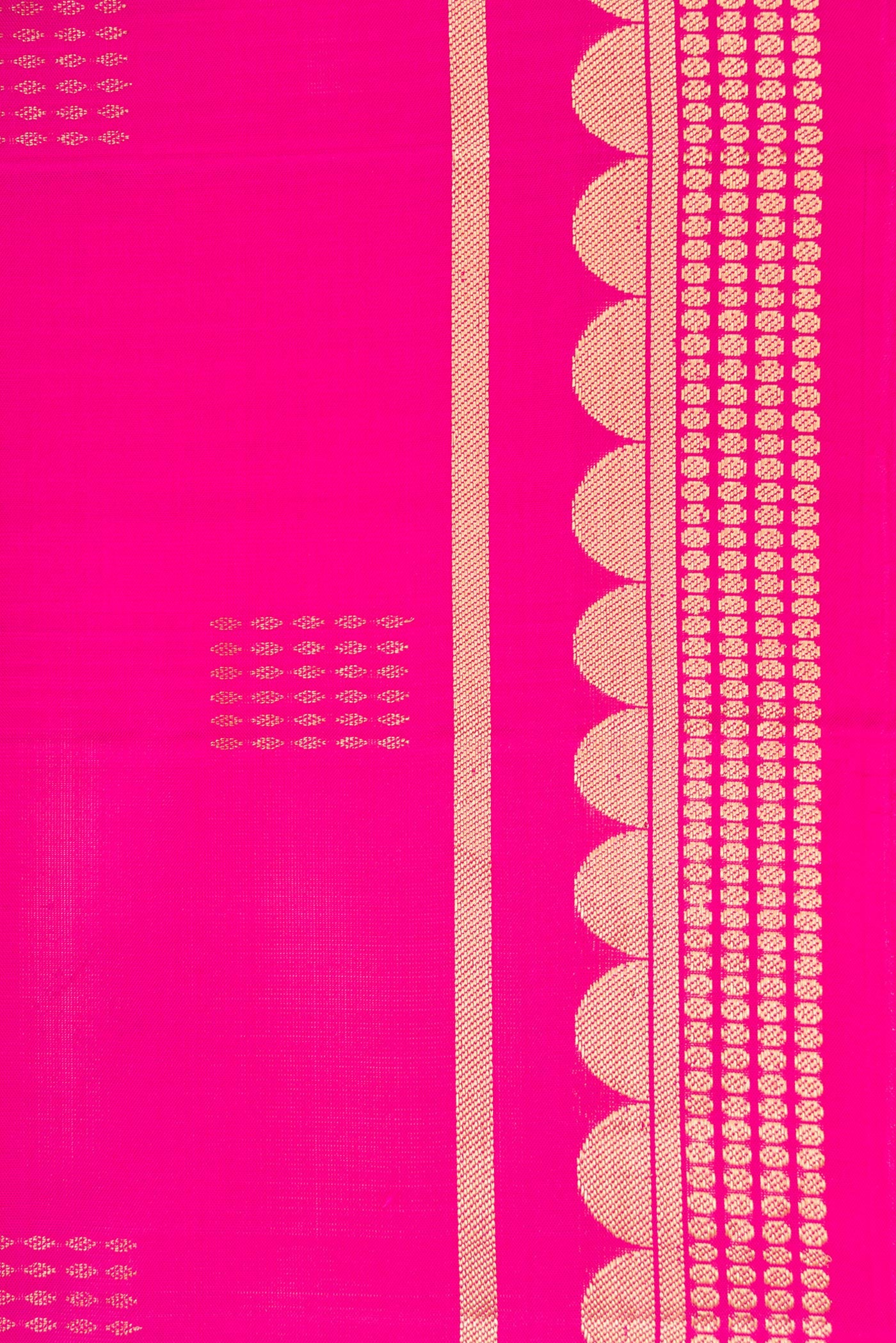 Border image of Pink Dual Tone Soft Silk Saree with Zari Butta on the body and Fancy Border. 