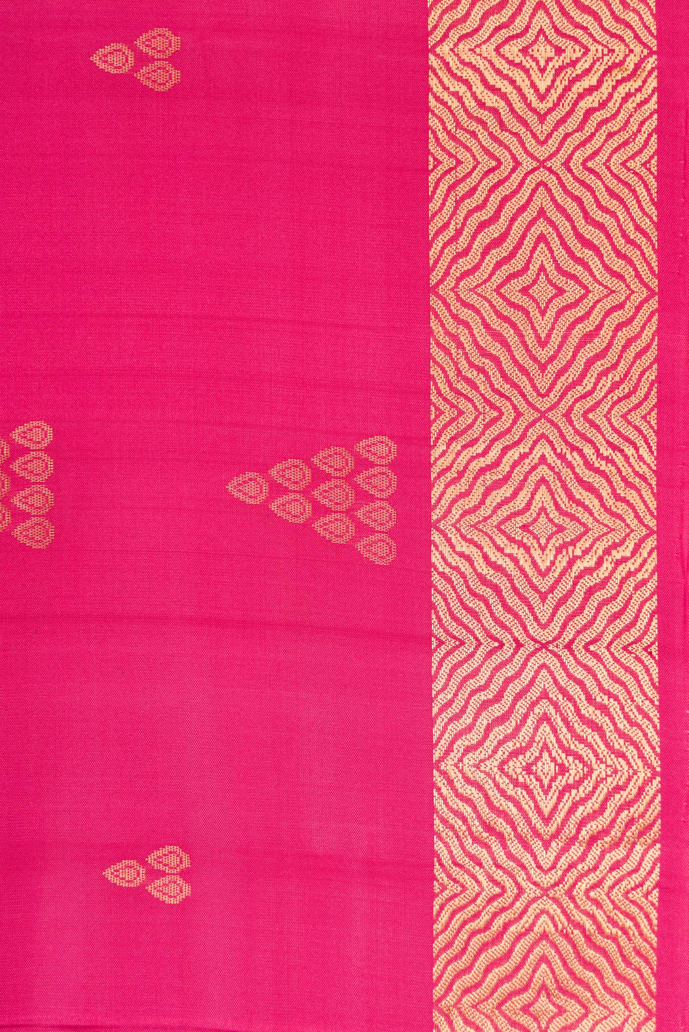 Border image of Dark Pink Dual Tone Soft Silk Saree with Zari Butta on the body and Zari Border. 