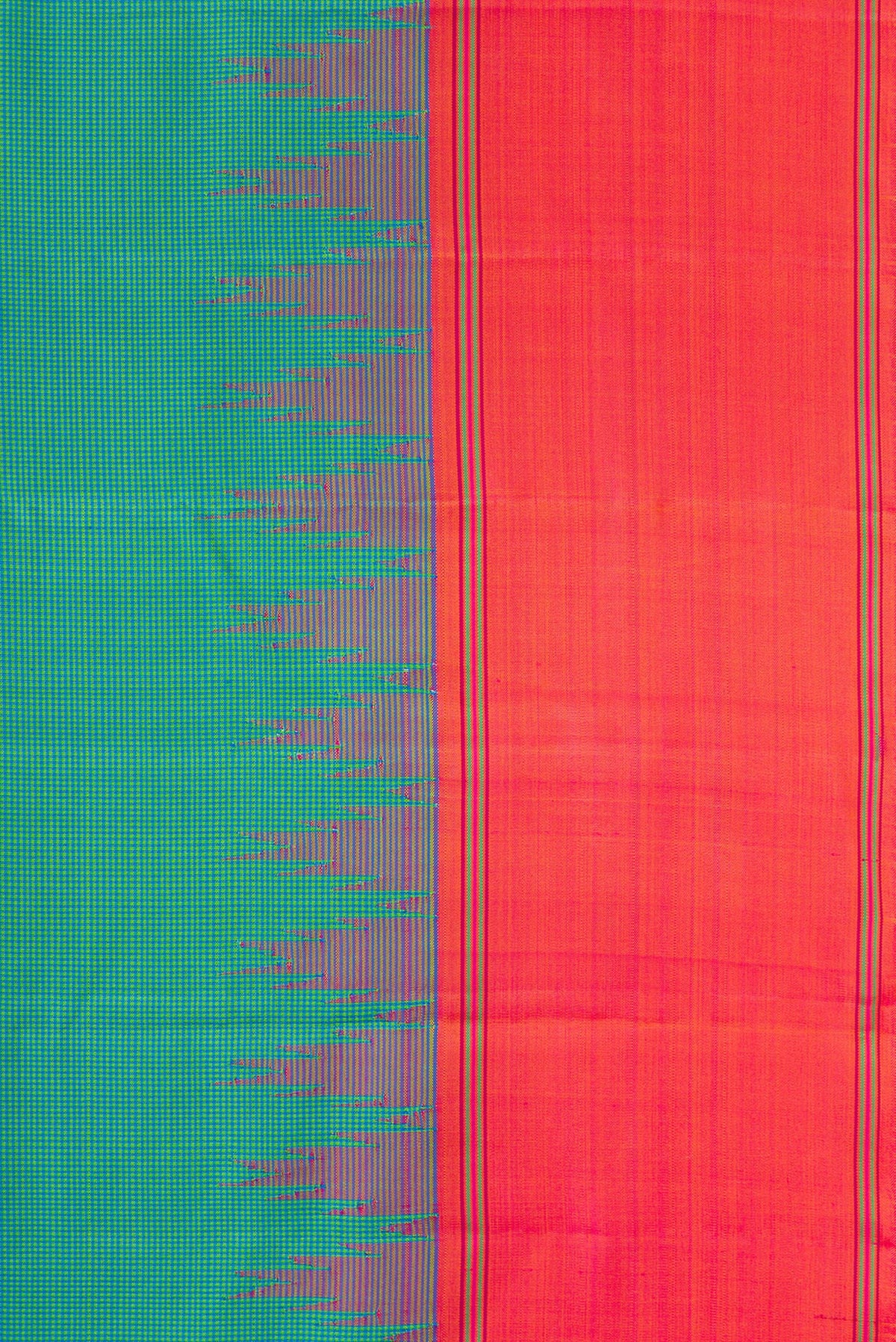 Border image of Light Green Dual Tone Kanjivaram Silk Saree with Checked design on the body and Temple Thread Border. 