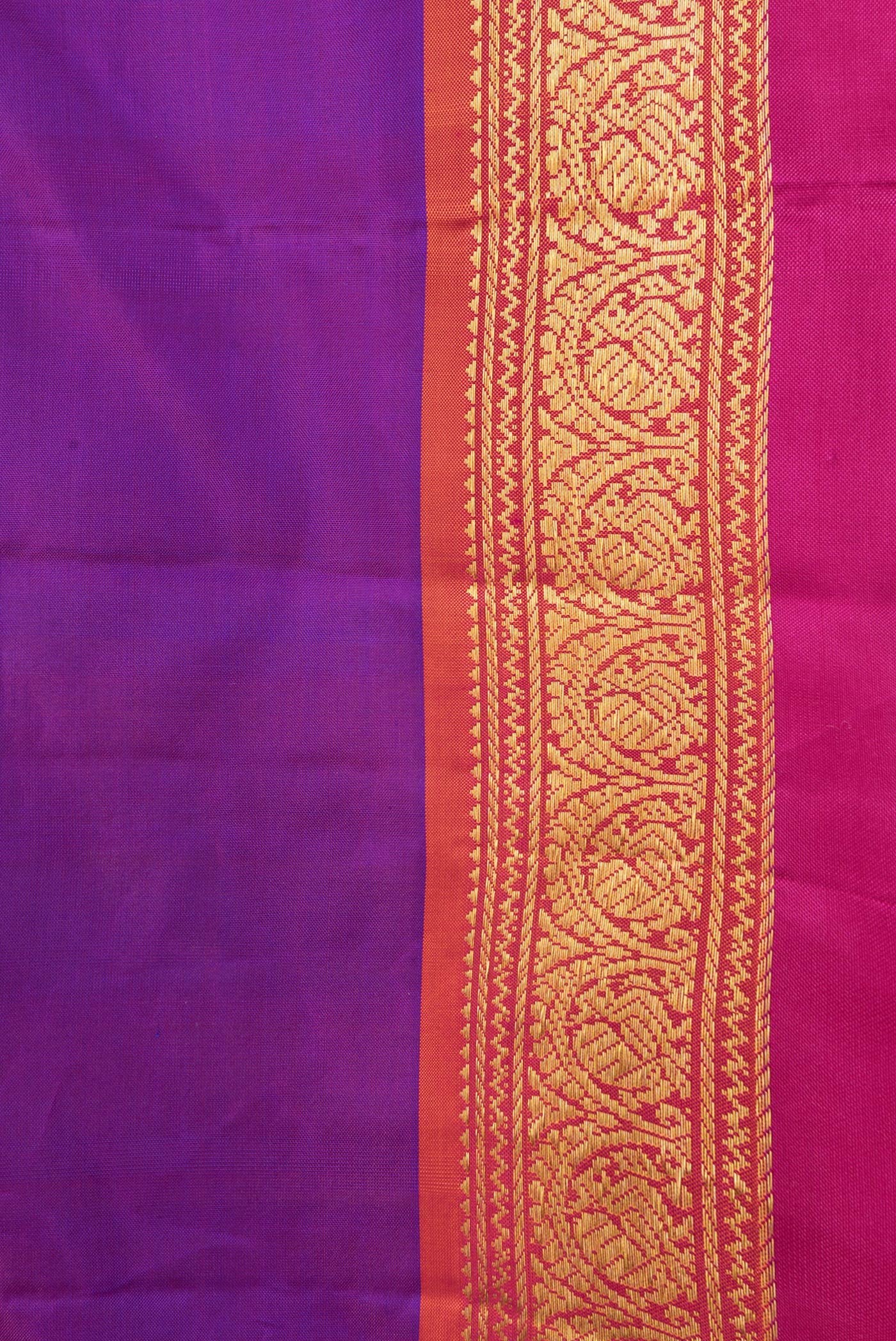 Border image of Purple Dual Tone Kanchipuram Silk Saree with Plain Body and Zari Border. 