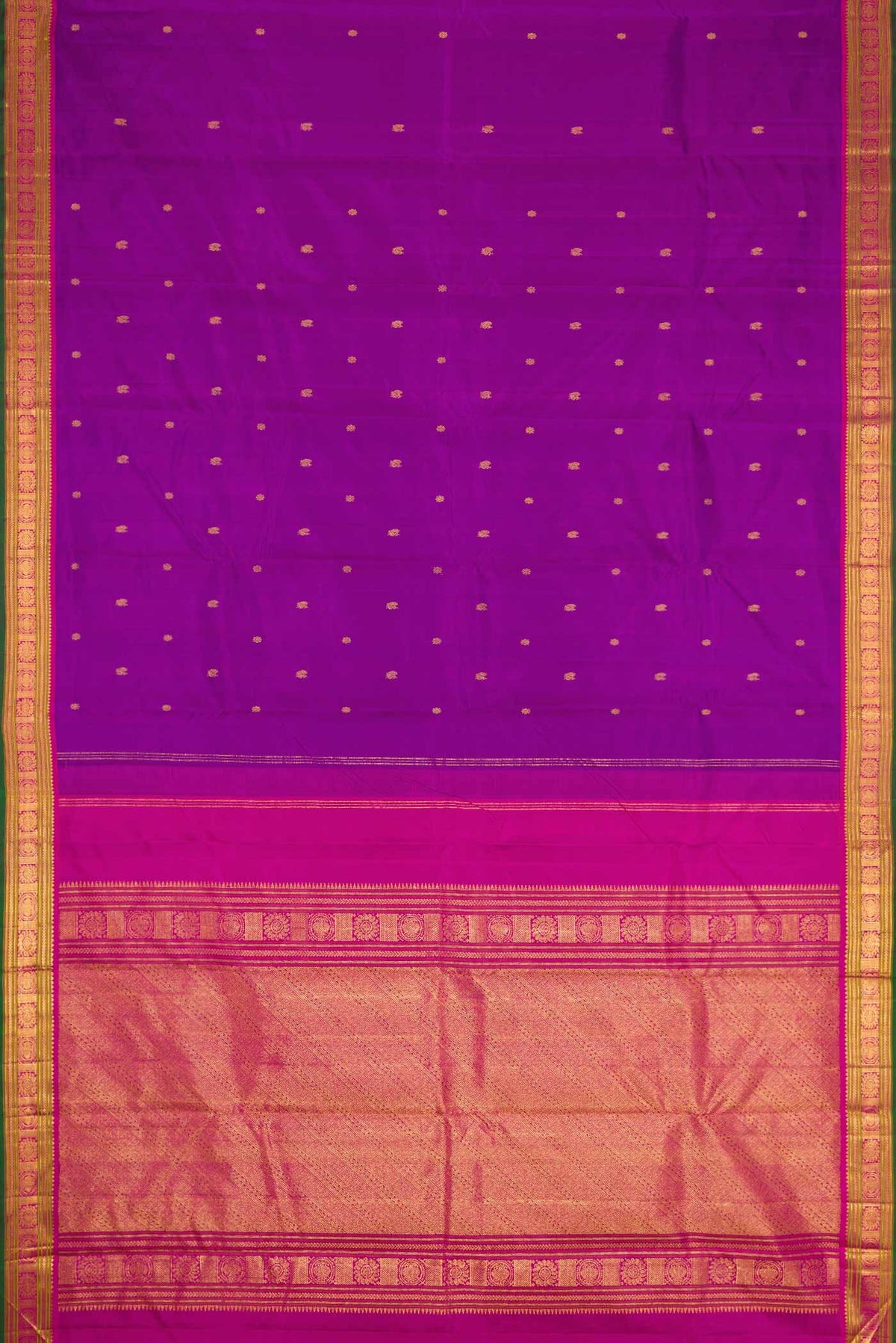 Flat view of Purple Dual Tone Kanchipuram Silk Saree with Zari Butta on the body and Zari Border