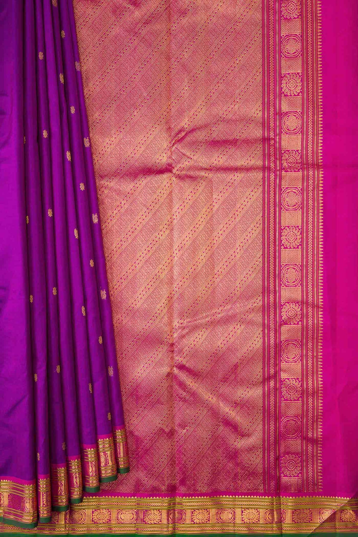 Pleats and pallu of Purple Dual Tone Kanchipuram Silk Saree with Zari Butta on the body and Zari Border