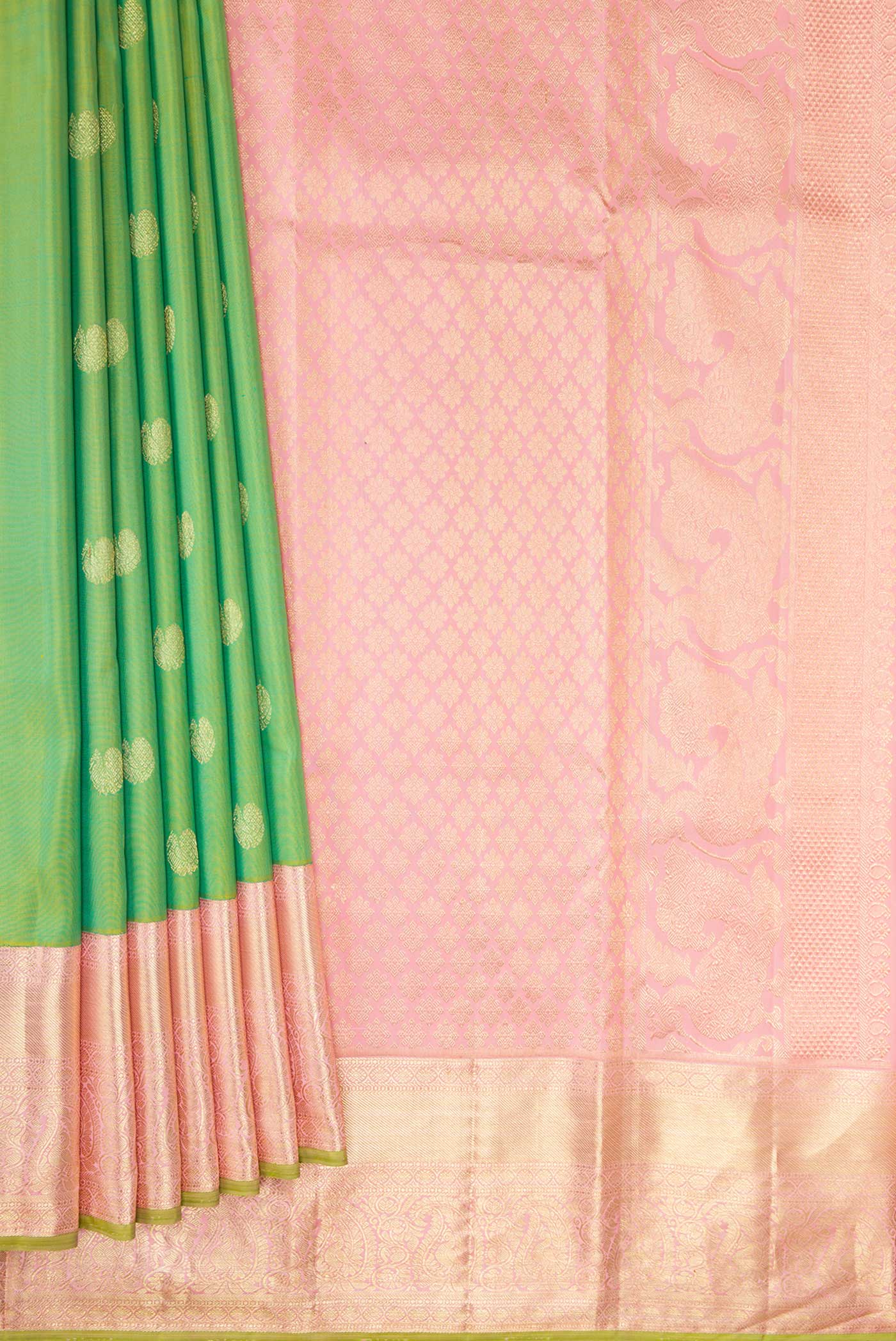 pleats pallu