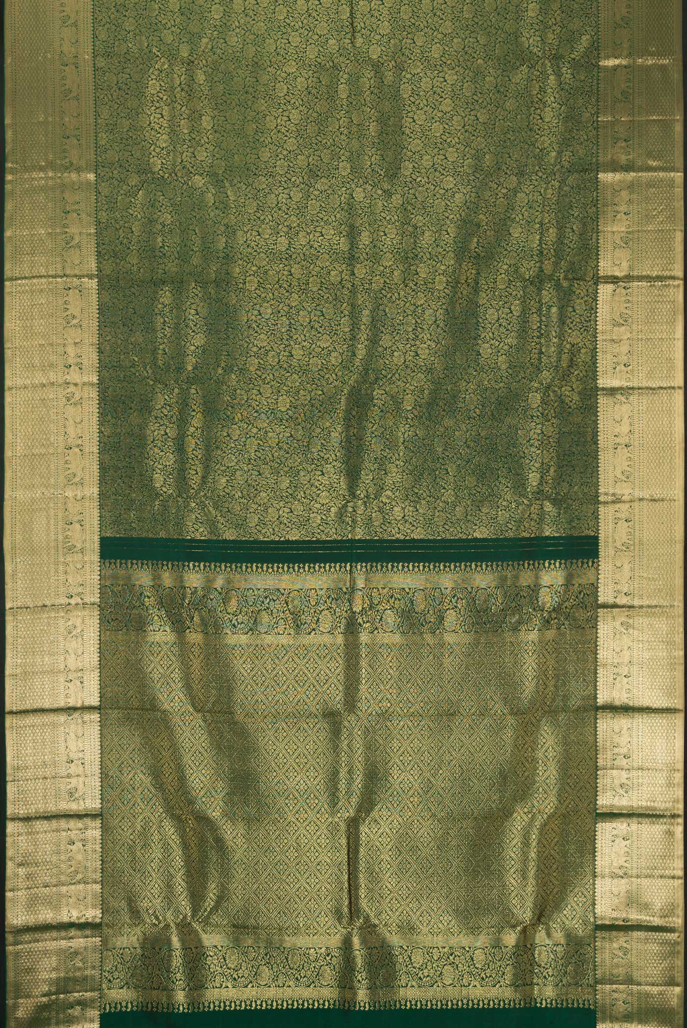 Flat view of Bottle Green Dual Tone Kanchipuram Silk Saree with Zari Brocade on the body and Zari Border. 