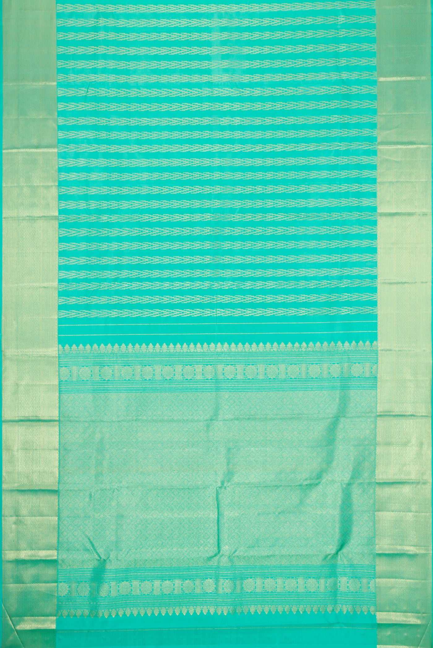 Flat view of Sea Green Dual Tone Kanchipuram Silk Saree with Zari Brocade on the body and Zari Border. 