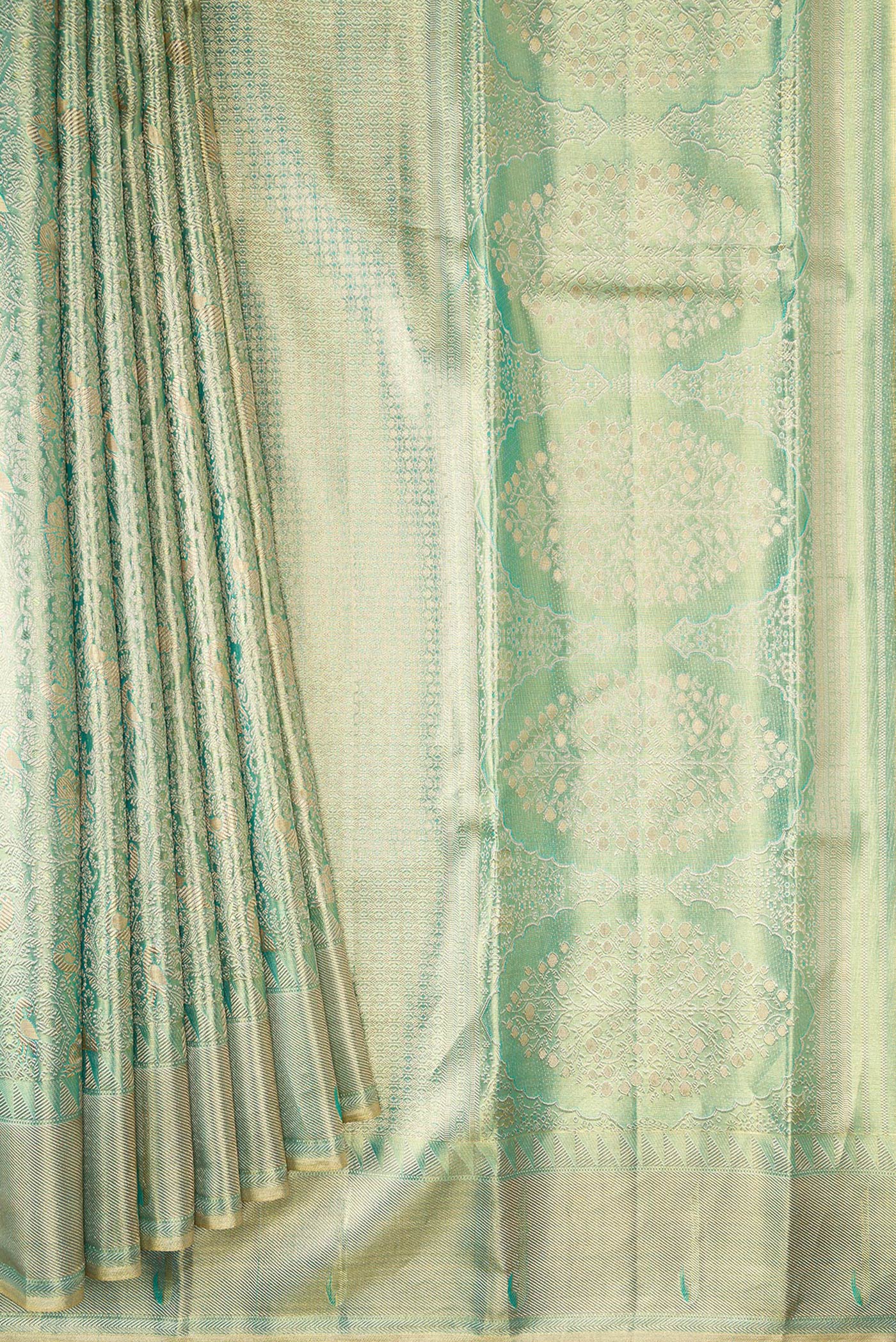 Pleats and pallu of Sea Green Dual Tone Kanjivaram Tissue Silk Saree with Zari Brocade on the body and Zari Border. 