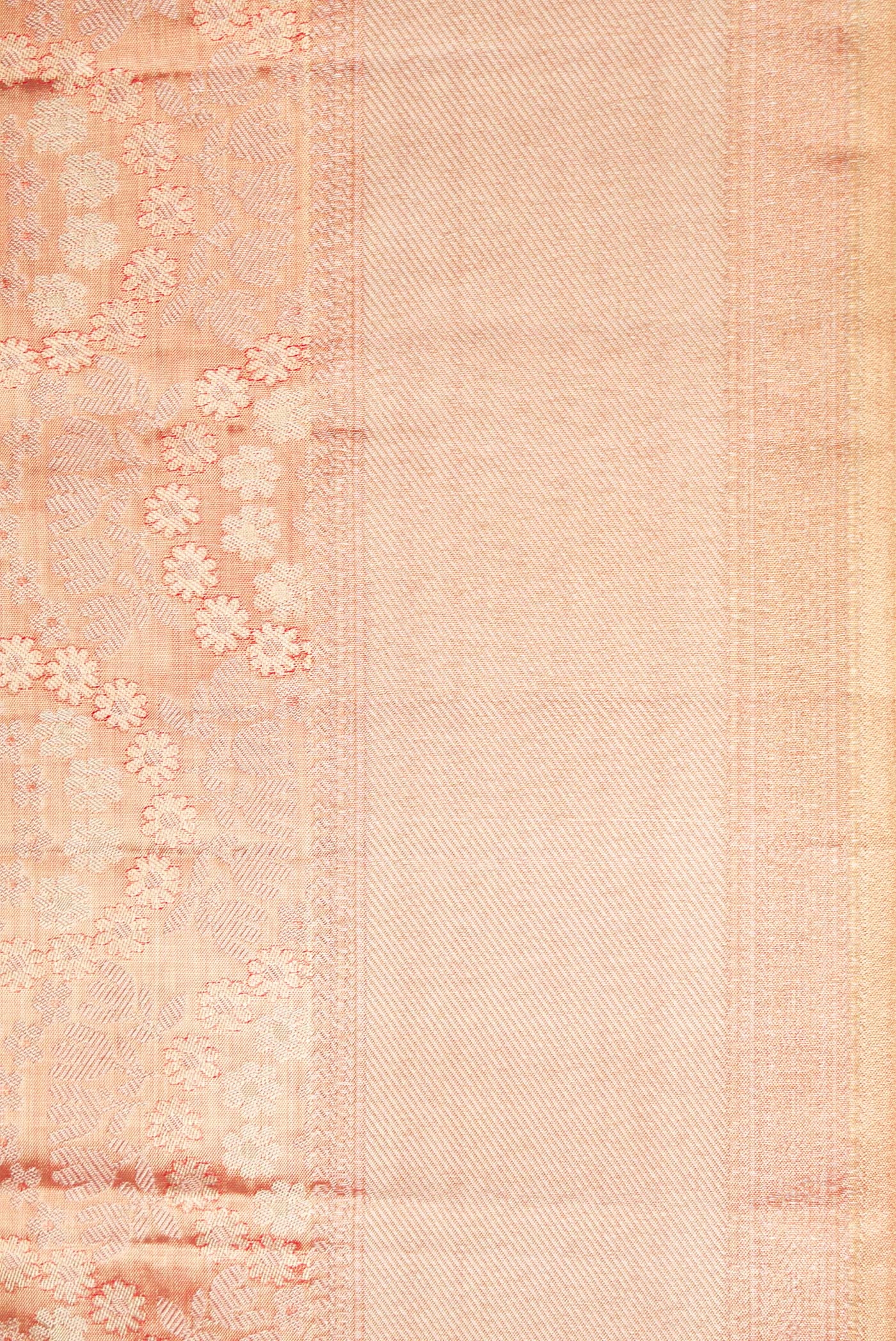 Border image of Golden Peach Dual Tone Kanjivaram Tissue Silk Saree with Zari Brocade on the body and Zari Border. 