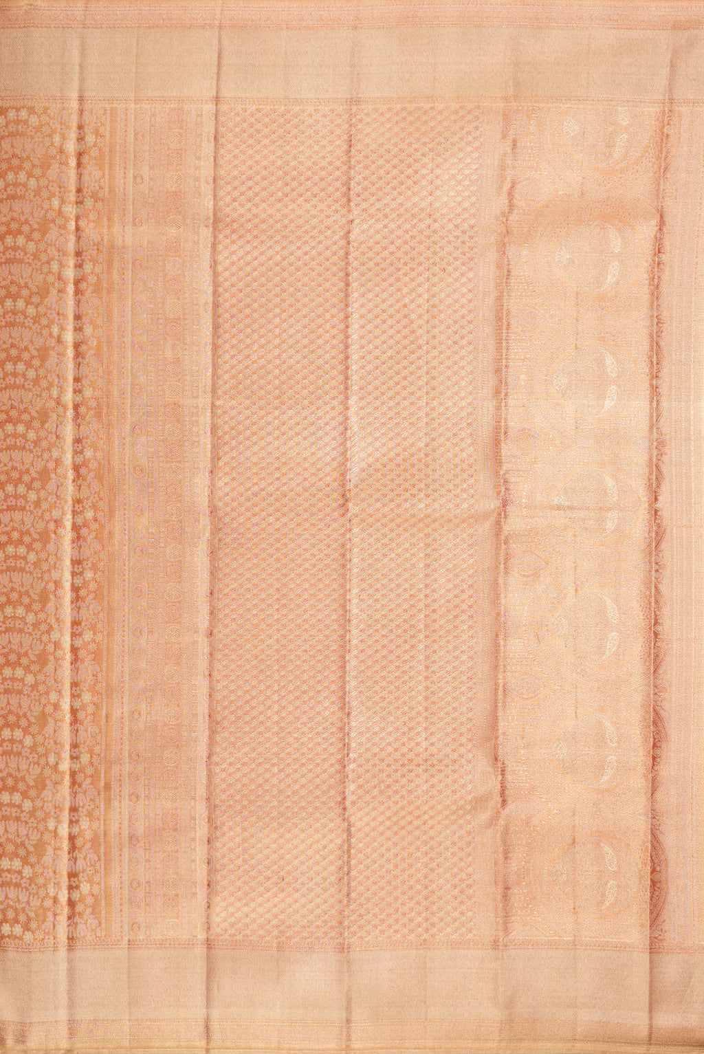 Close up image of the pallu of Golden Peach Dual Tone Kanjivaram Tissue Silk Saree with Zari Brocade on the body and Zari Border. 
