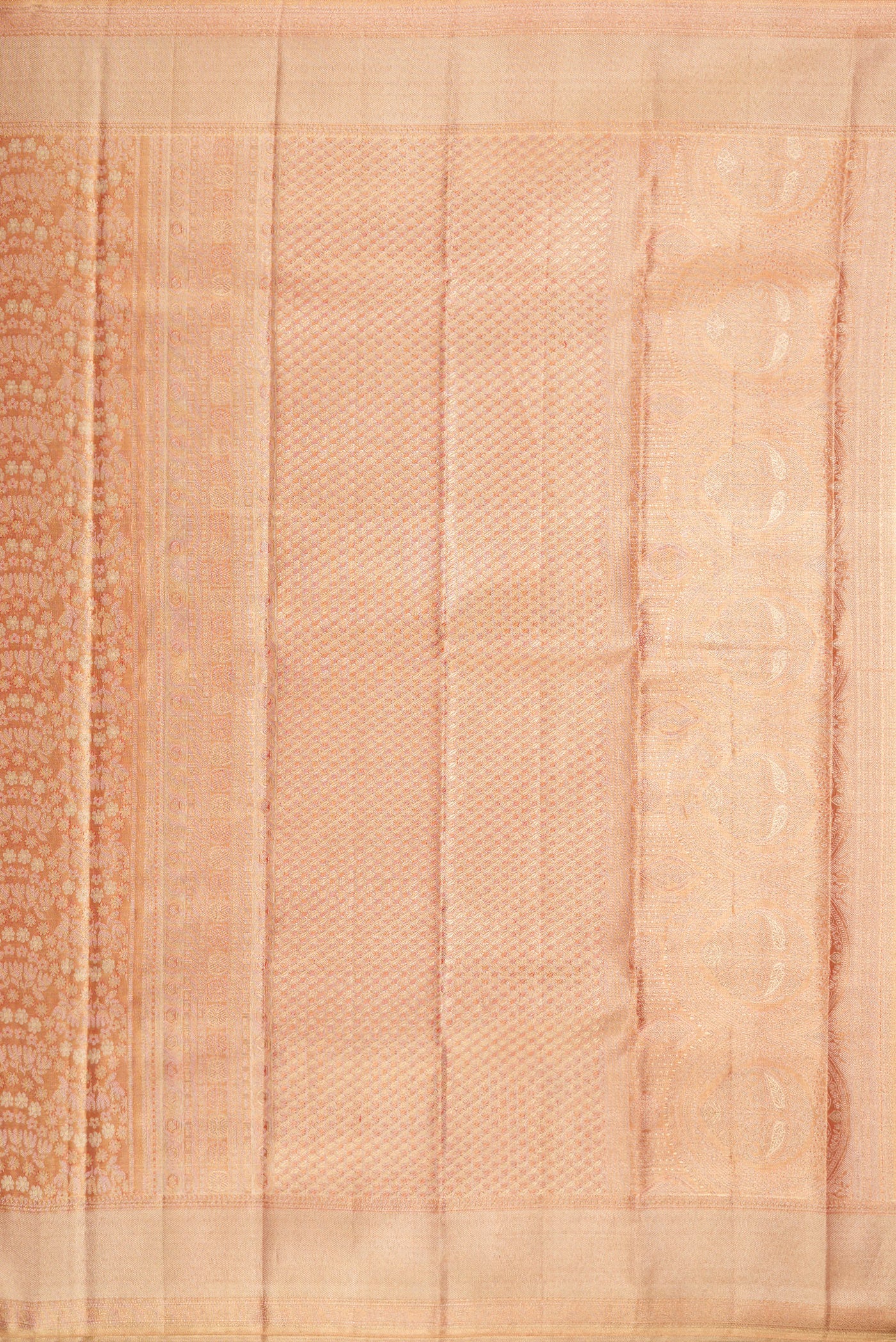 Close up image of the pallu of Golden Peach Dual Tone Kanjivaram Tissue Silk Saree with Zari Brocade on the body and Zari Border. 