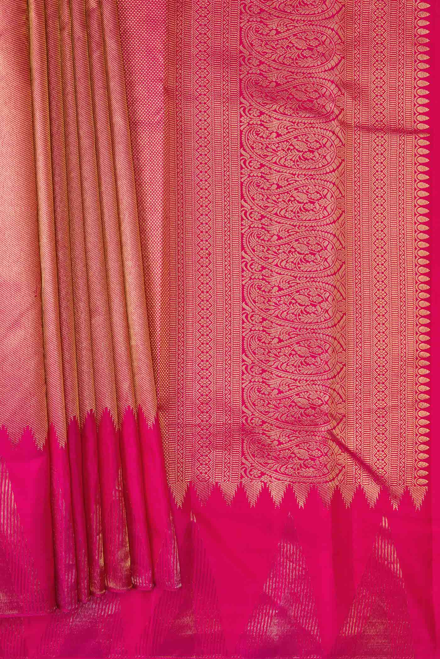 Pleats and pallu of Pink Dual Tone Kanchipuram Silk Saree with Zari Brocade on the body and Fancy Border