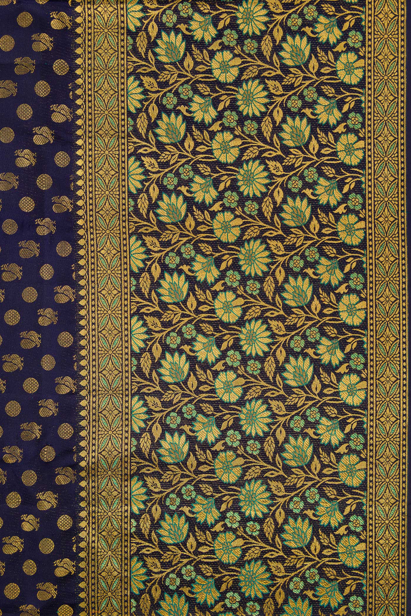 Border image of Navy Blue Dual Tone Kanjivaram Silk Saree with Zari Brocade on the body and Fancy Border. 
