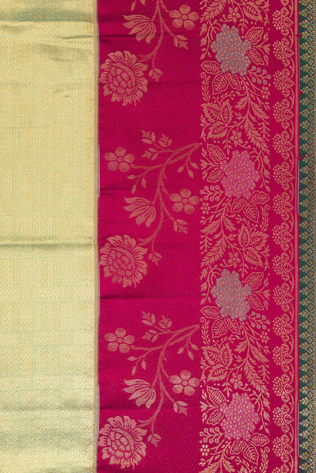 Border image of Pista Green Dual Tone Kanjivaram Tissue Silk Saree with Zari Brocade on the body and Fancy Border. 
