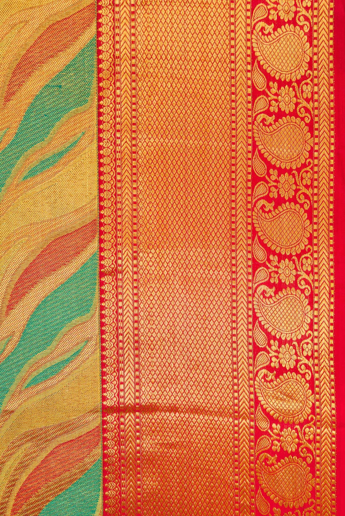 Border image of Gold Dual Tone Kanjivaram Tissue Silk Saree with Zari Brocade on the body and Zari Border. 