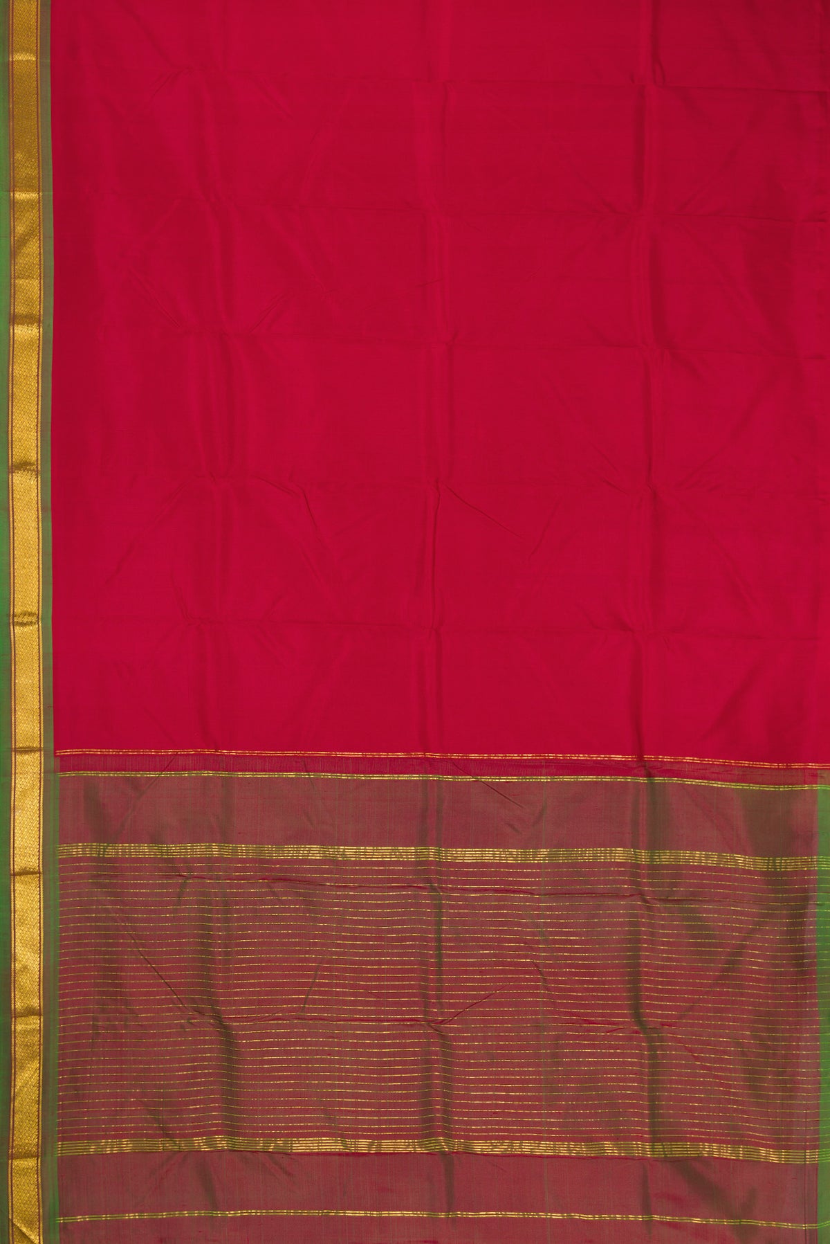 Maroon Dual Tone Kanchipuram Silk Saree with Plain Body and Zari Border.  displayed on a mannequin