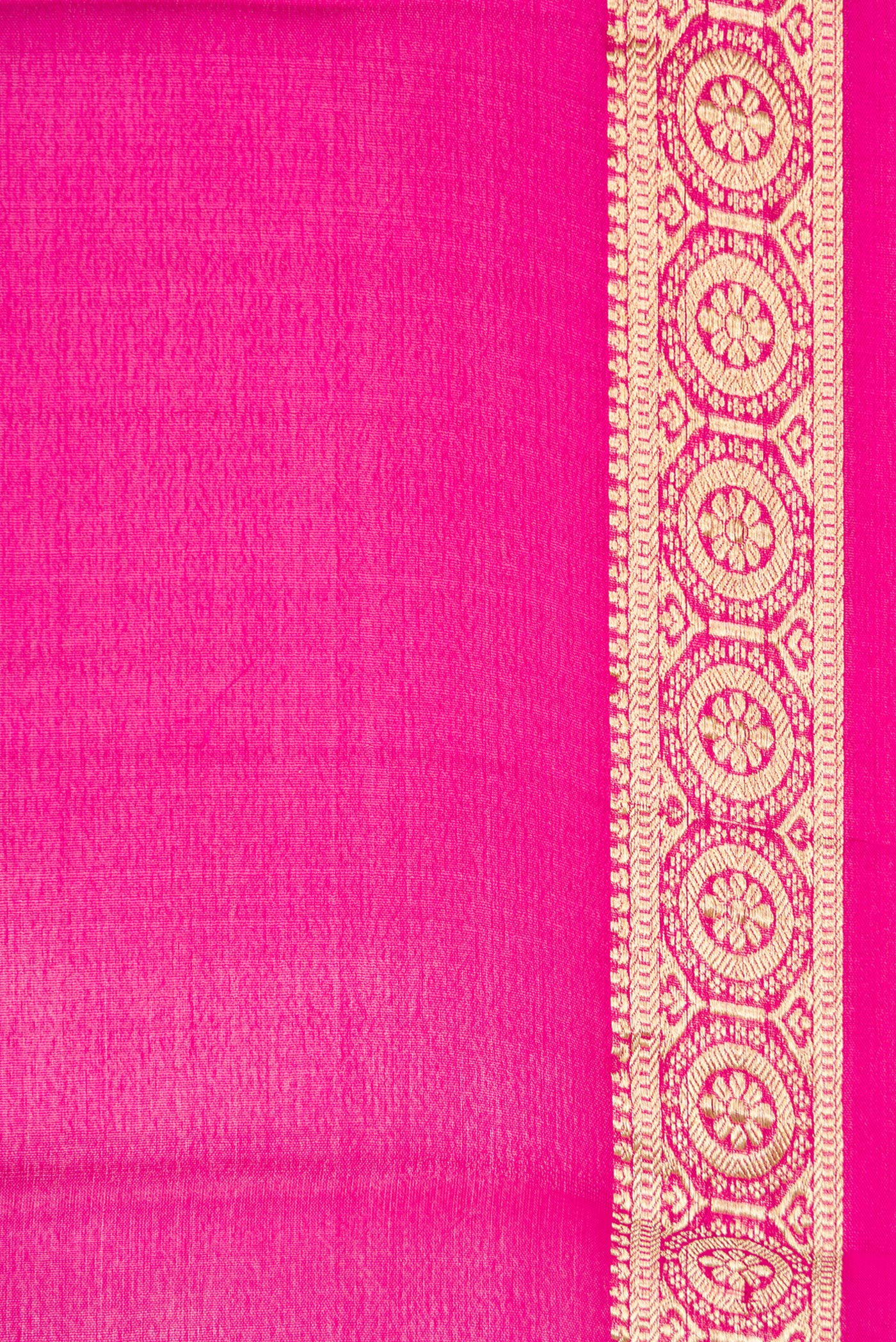 Border image of Dark Pink Dual Tone Mysore Georgette Saree with Plain Body and Zari Border. 