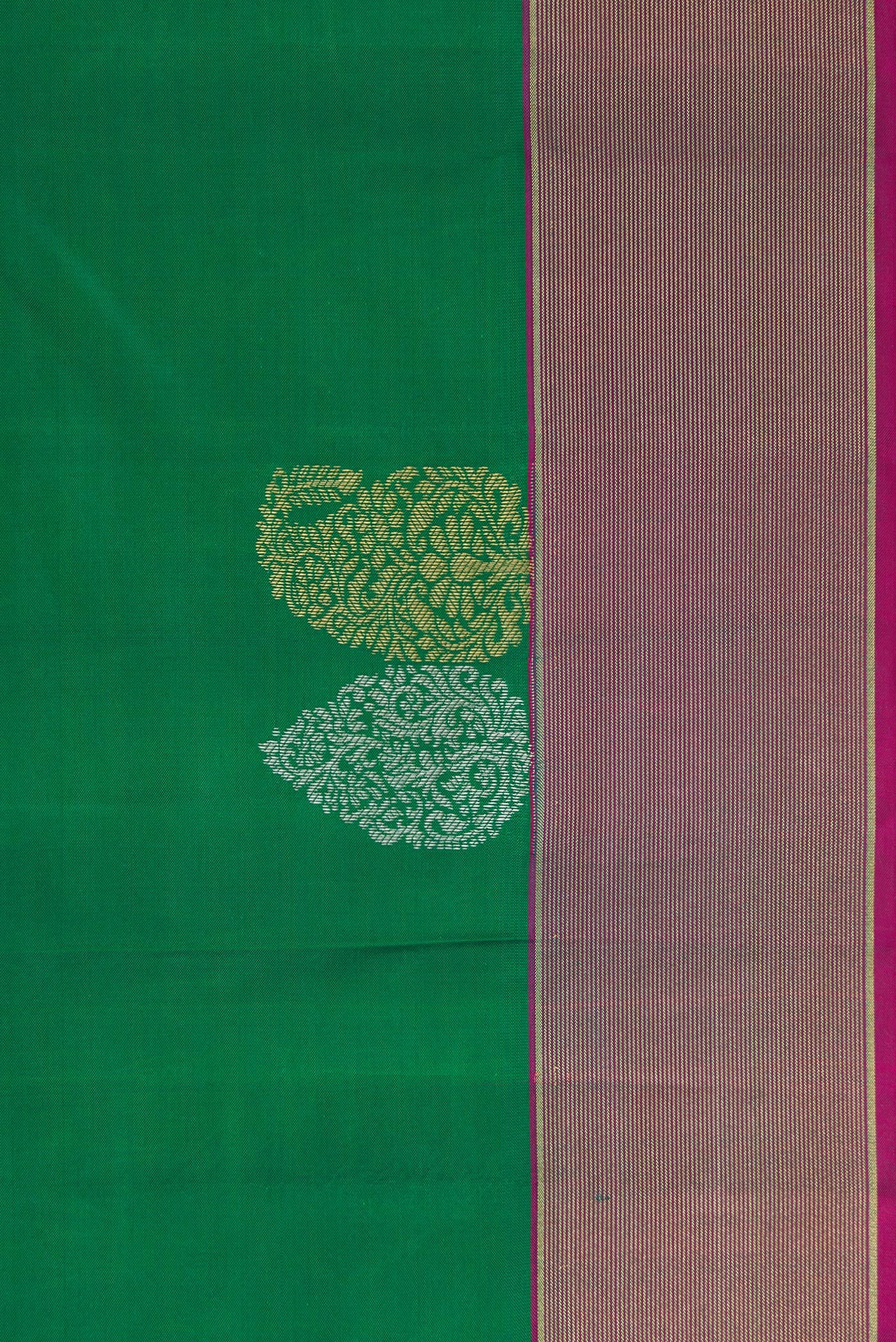 Border image of Green Dual Tone Kanchipuram Silk Saree with Zari Butta on the body and Zari Border. 