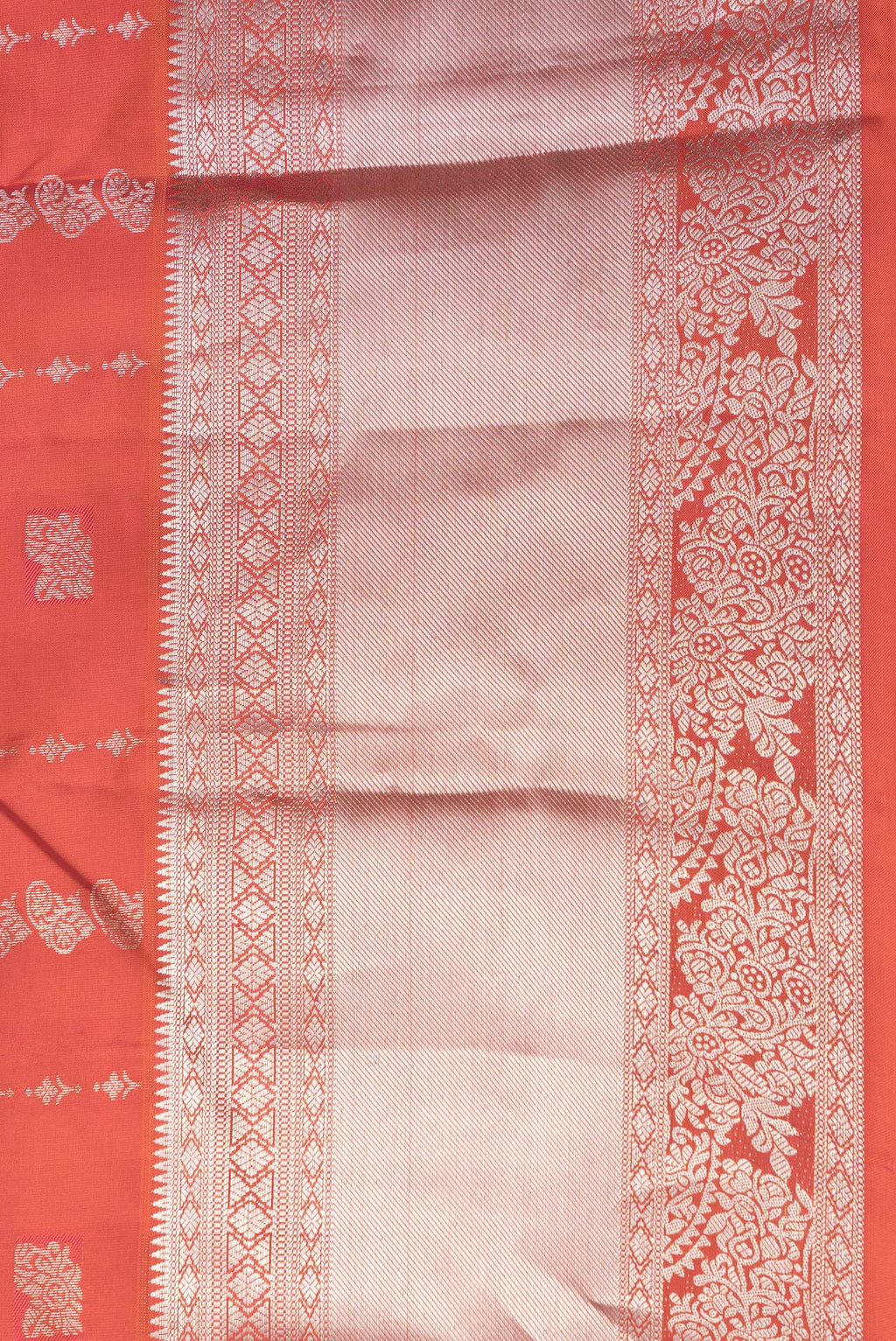Border image of Coral Dual Tone Kanchipuram Silk Saree with Zari Butta on the body and Zari Border. 