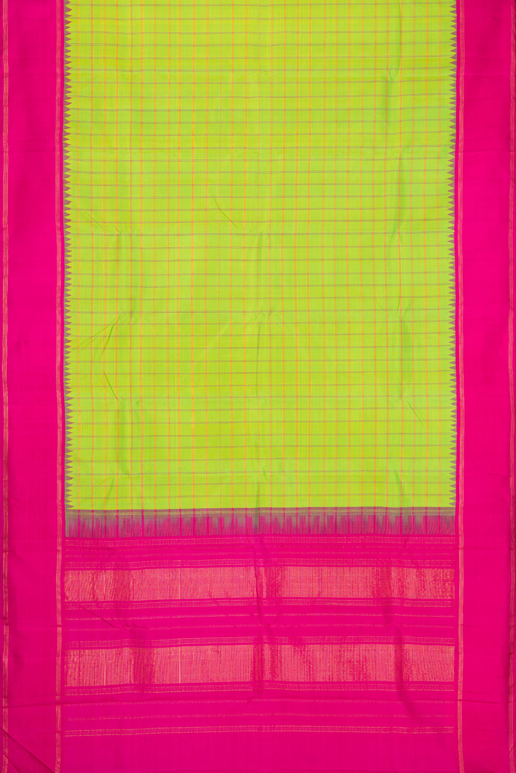 Flat view of Parrot Green Dual Tone Kanchipuram Silk Saree with Checked design on the body and Zari And Thread Border. 