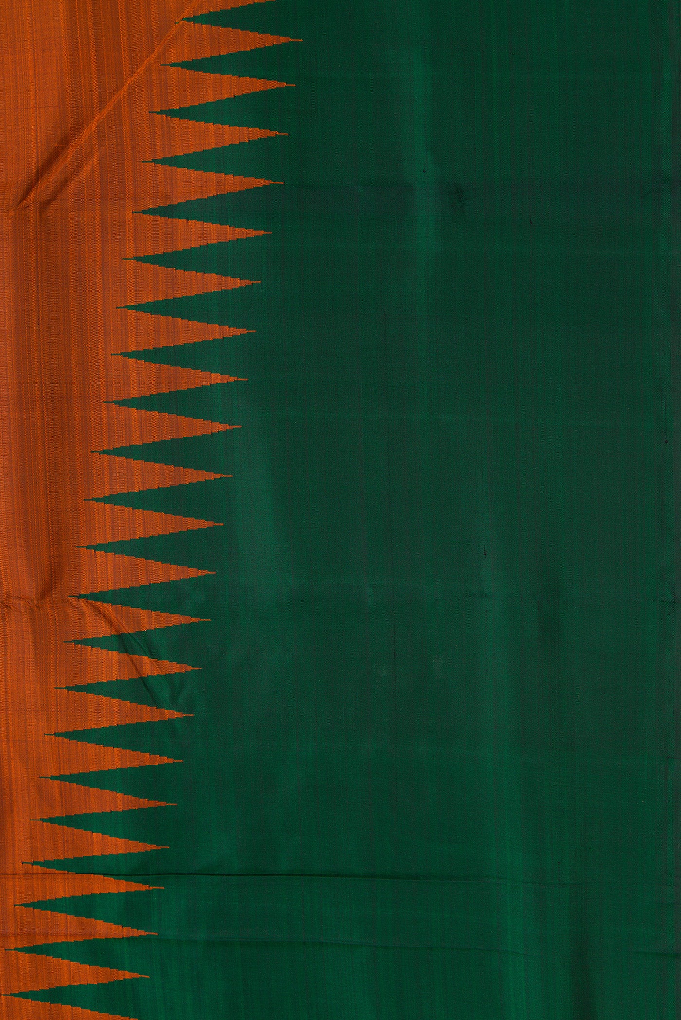 Border image of Brick Orange Dual Tone Kanchipuram Silk Saree with Plain Body and Rising Temple Border. 