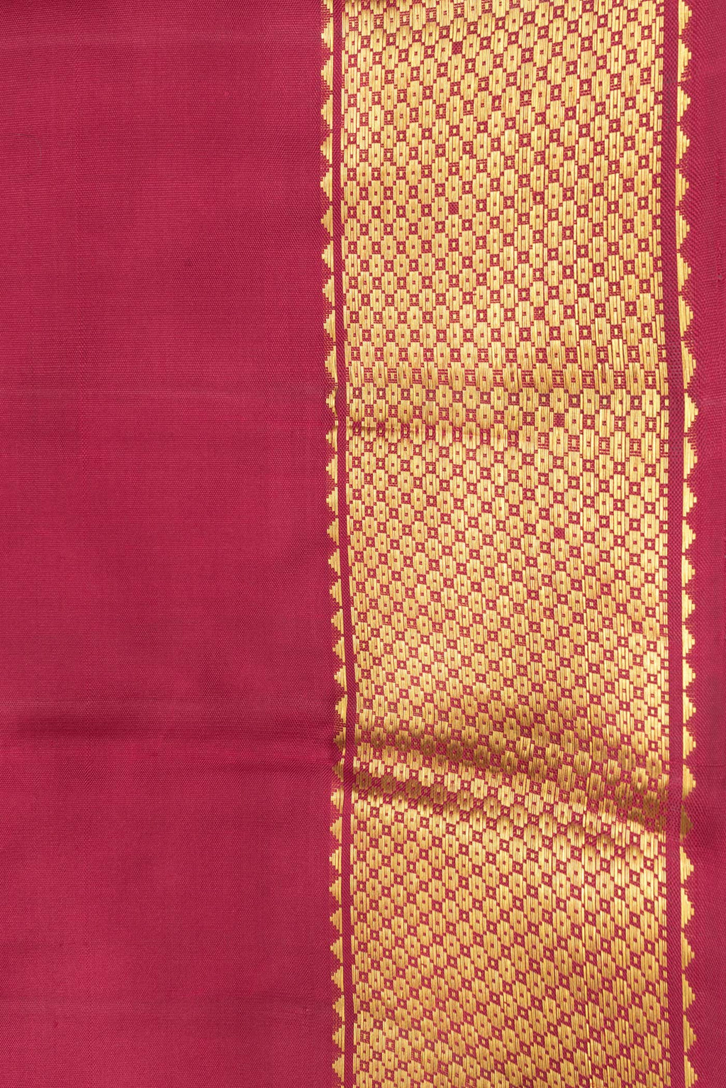 Border image of Maroon Dual Tone Kanchipuram Silk Saree with Plain Body and Zari Border. 