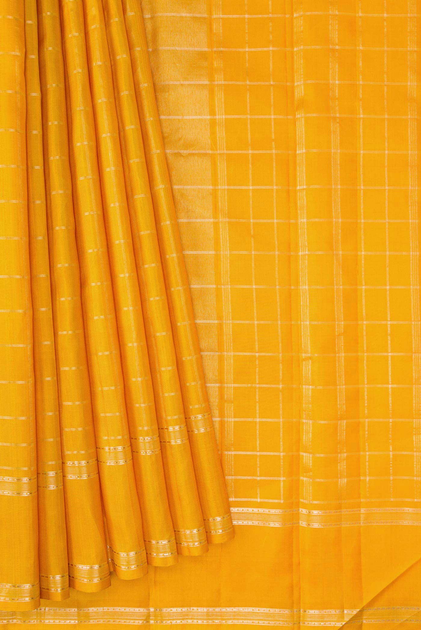 Pleats and pallu of Mustard Dual Tone Kanchipuram Silk Saree with Checked design on the body and Zari Border. 