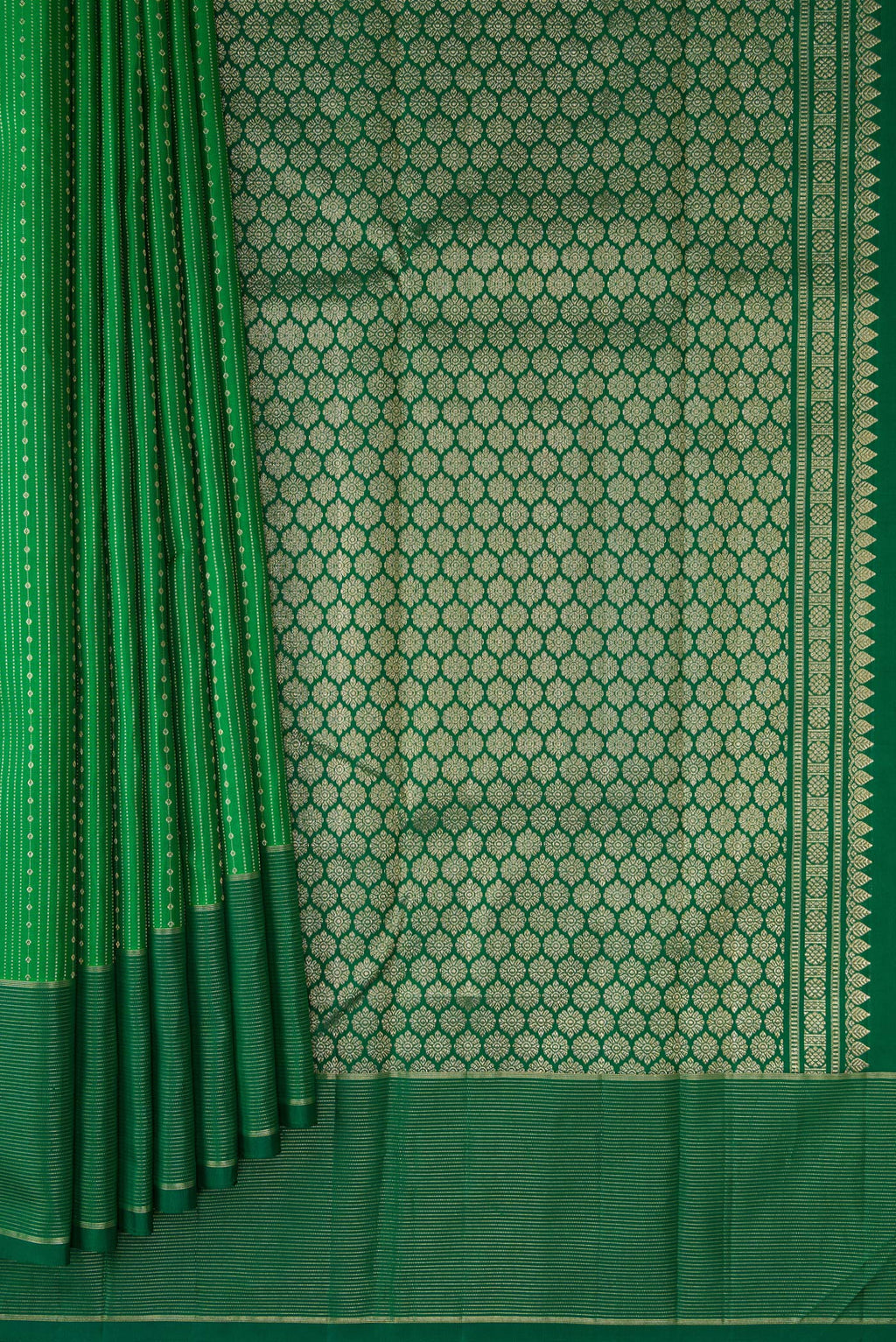 Pleats and pallu of Bottle Green Dual Tone Kanchipuram Silk Saree with Stripes on the body and Zari Border. 